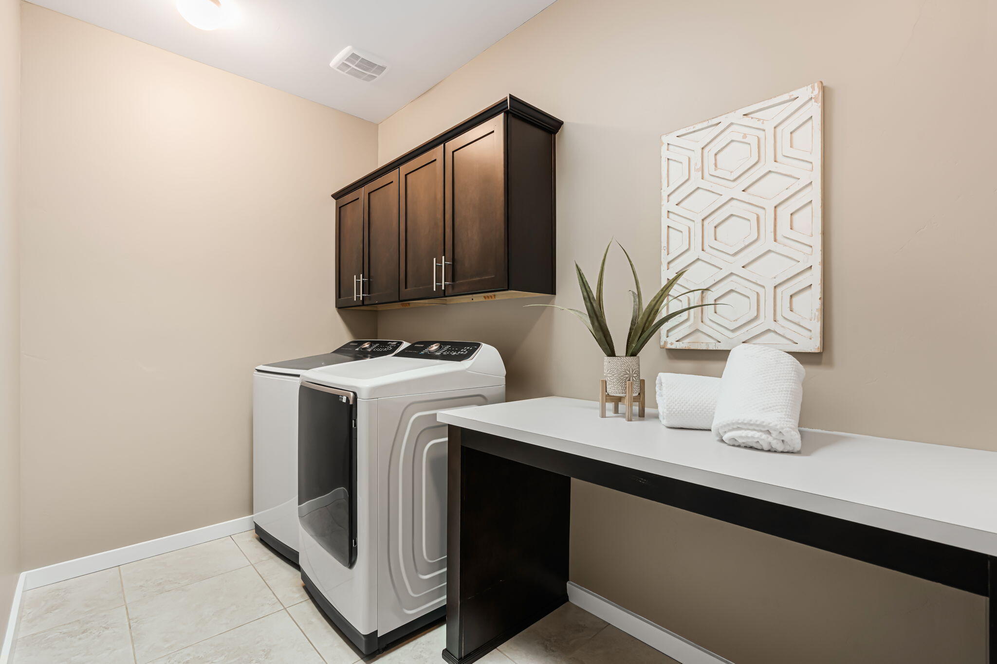 5012 Camino Valle Trail NW