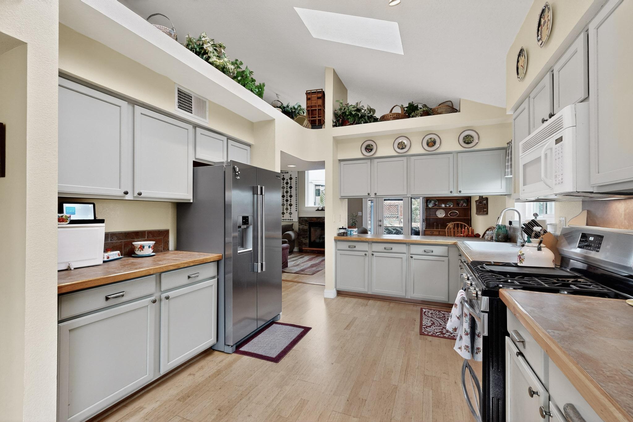 6508 SILKWOOD Avenue NW