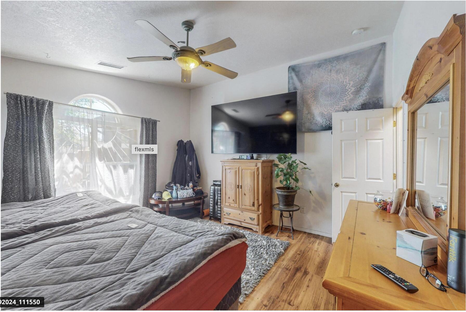 309 Dorothy Street NE