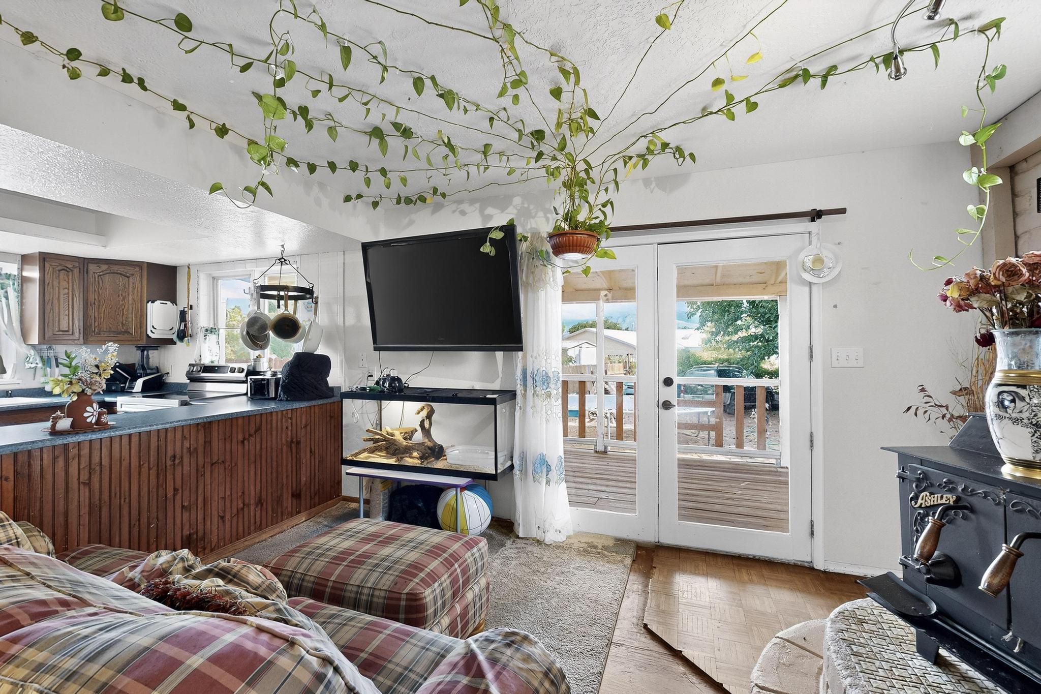 135 Reclining Acres Road