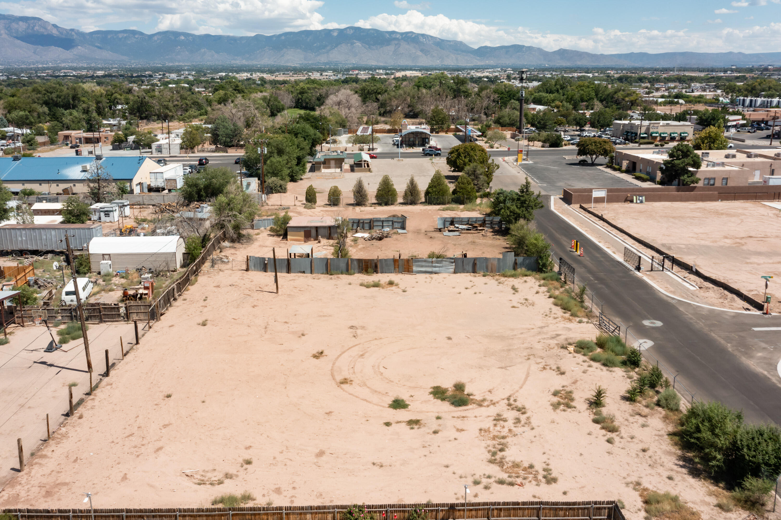 411 Camino Espanol NW