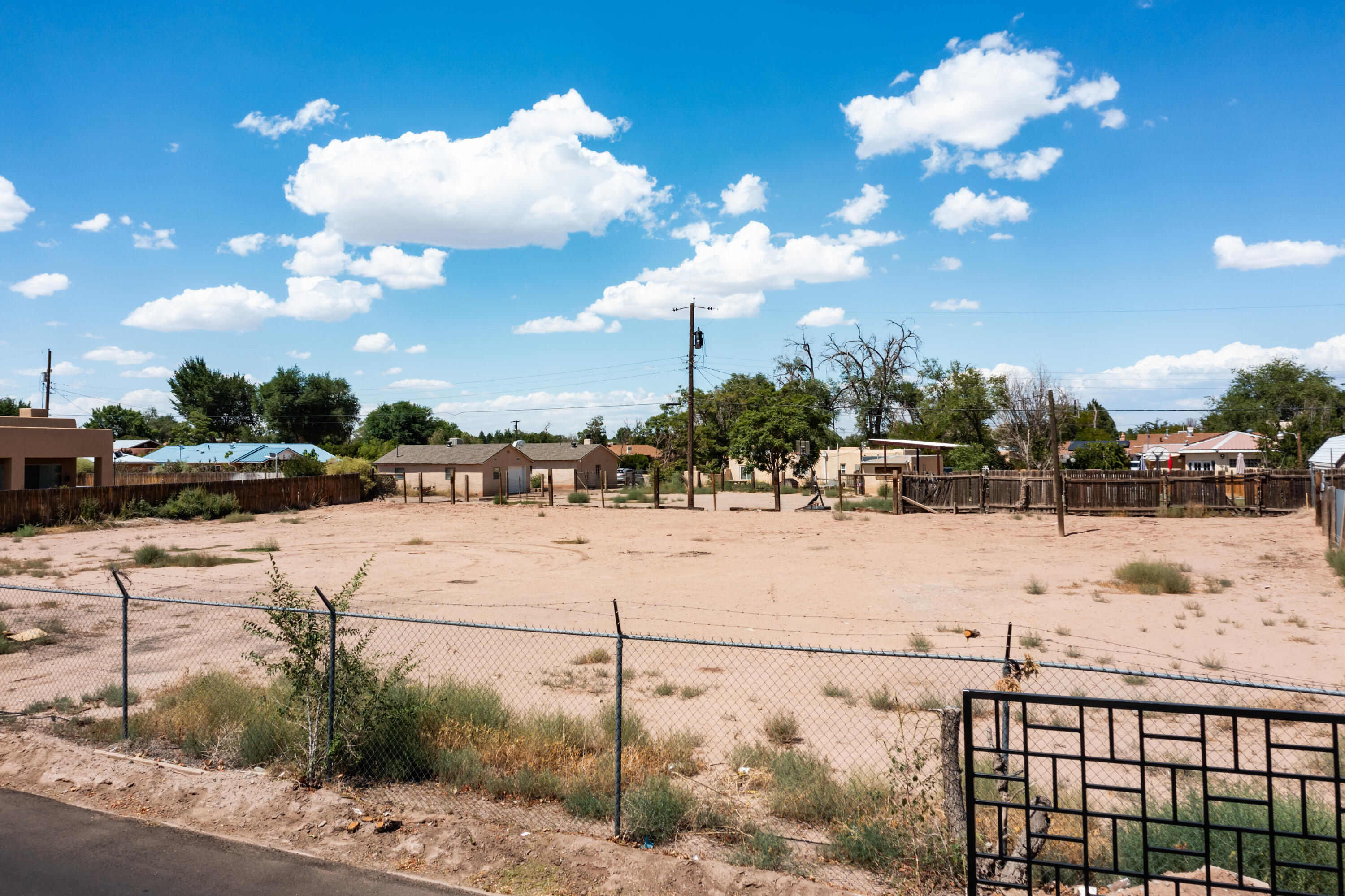 411 Camino Espanol NW