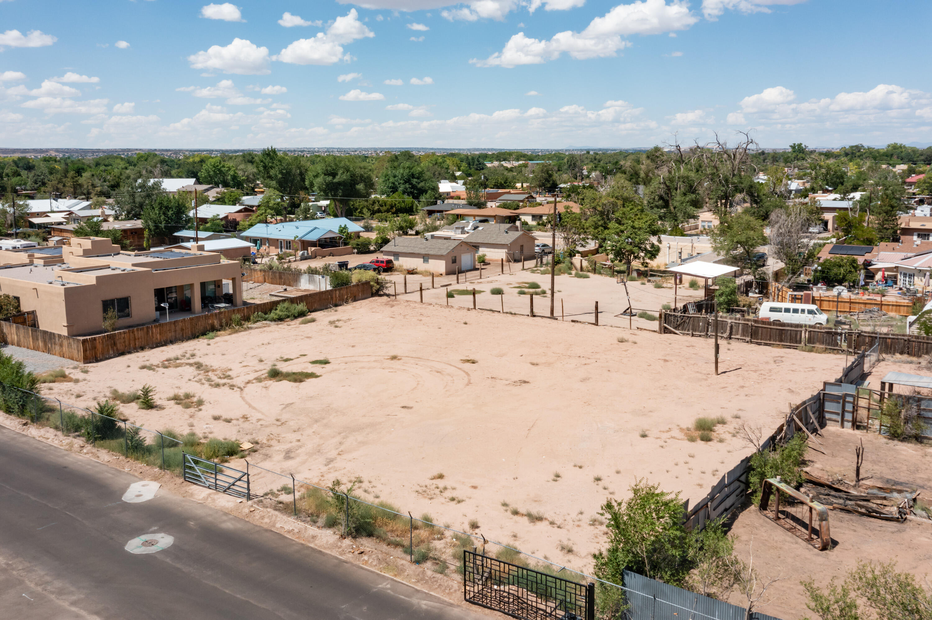 411 Camino Espanol NW