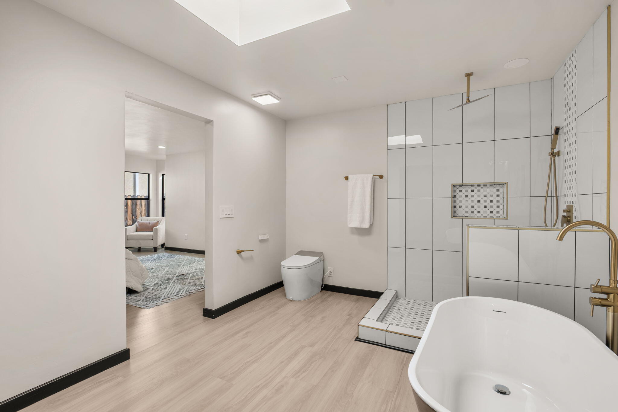 7540 Bear Canyon Road NE