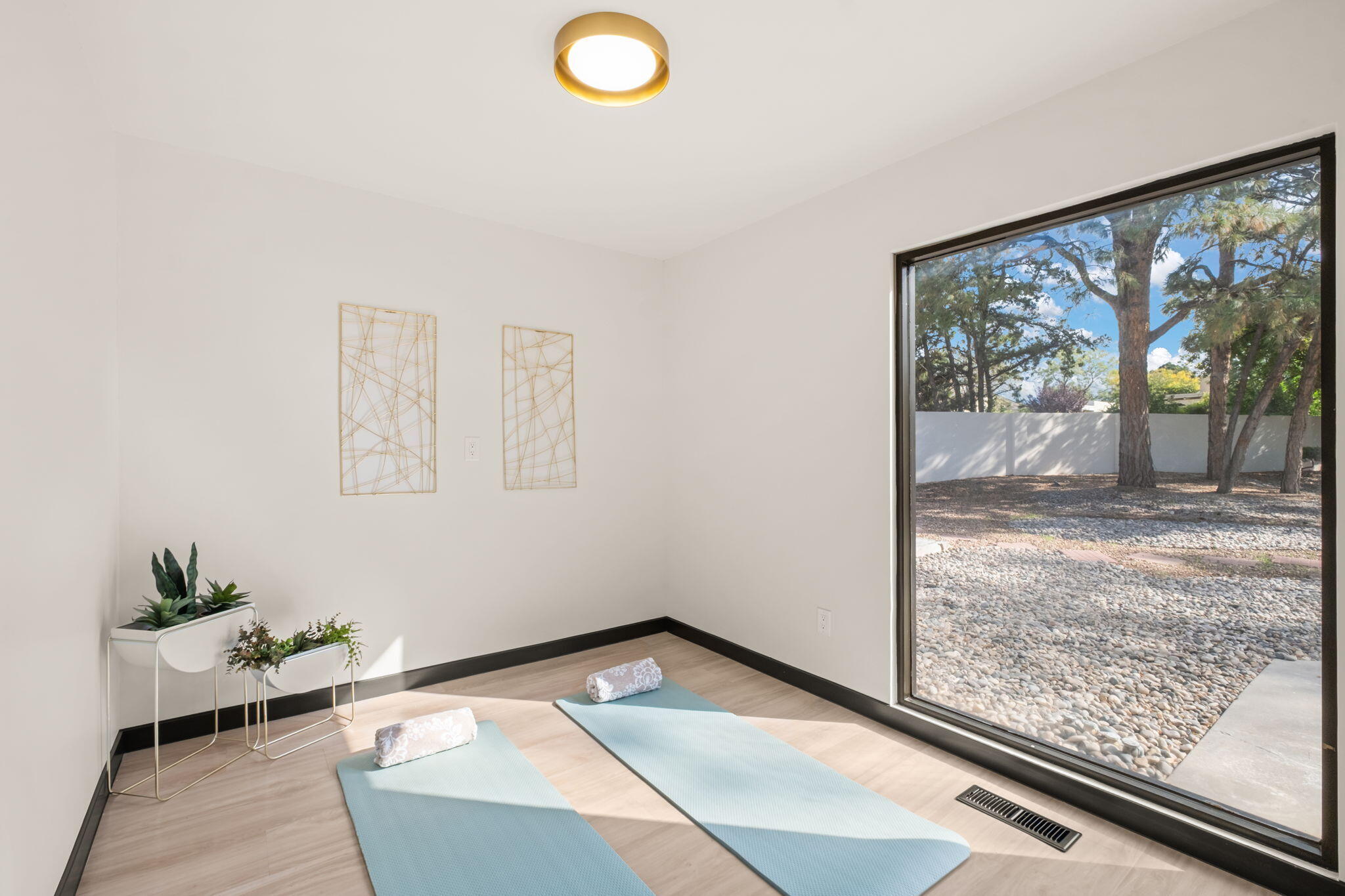 7540 Bear Canyon Road NE