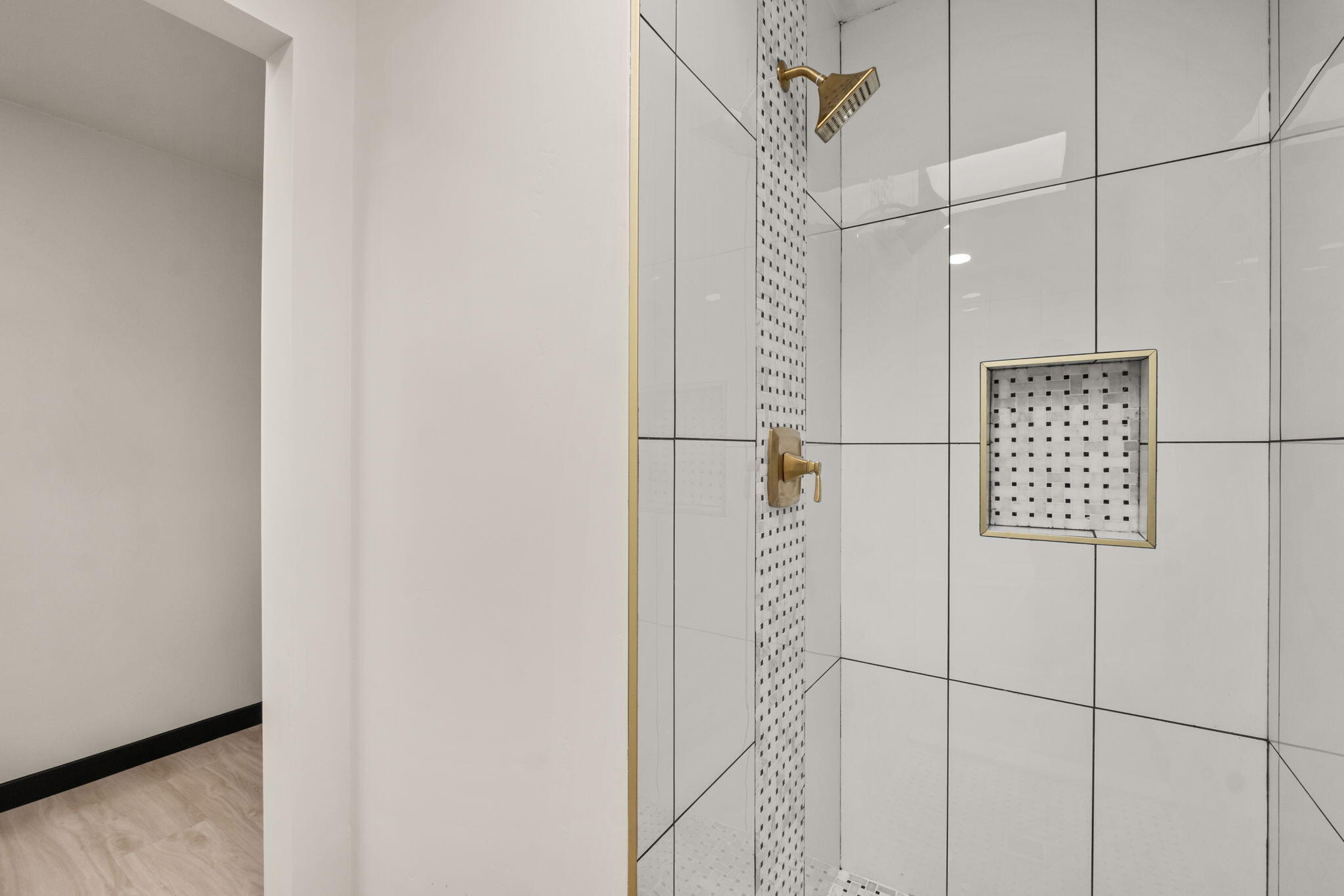 7540 Bear Canyon Road NE