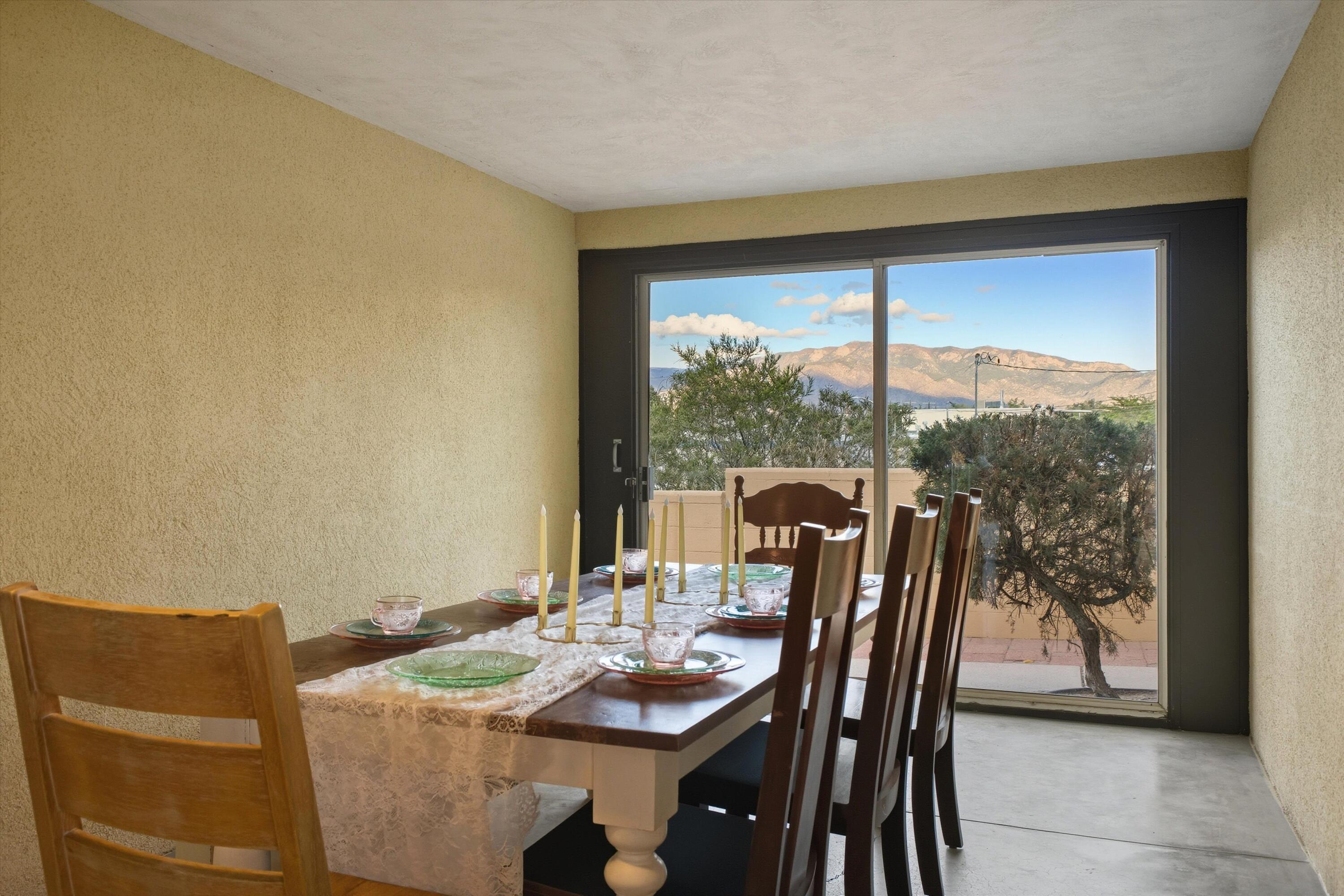 5152 CONSTITUTION Avenue NE