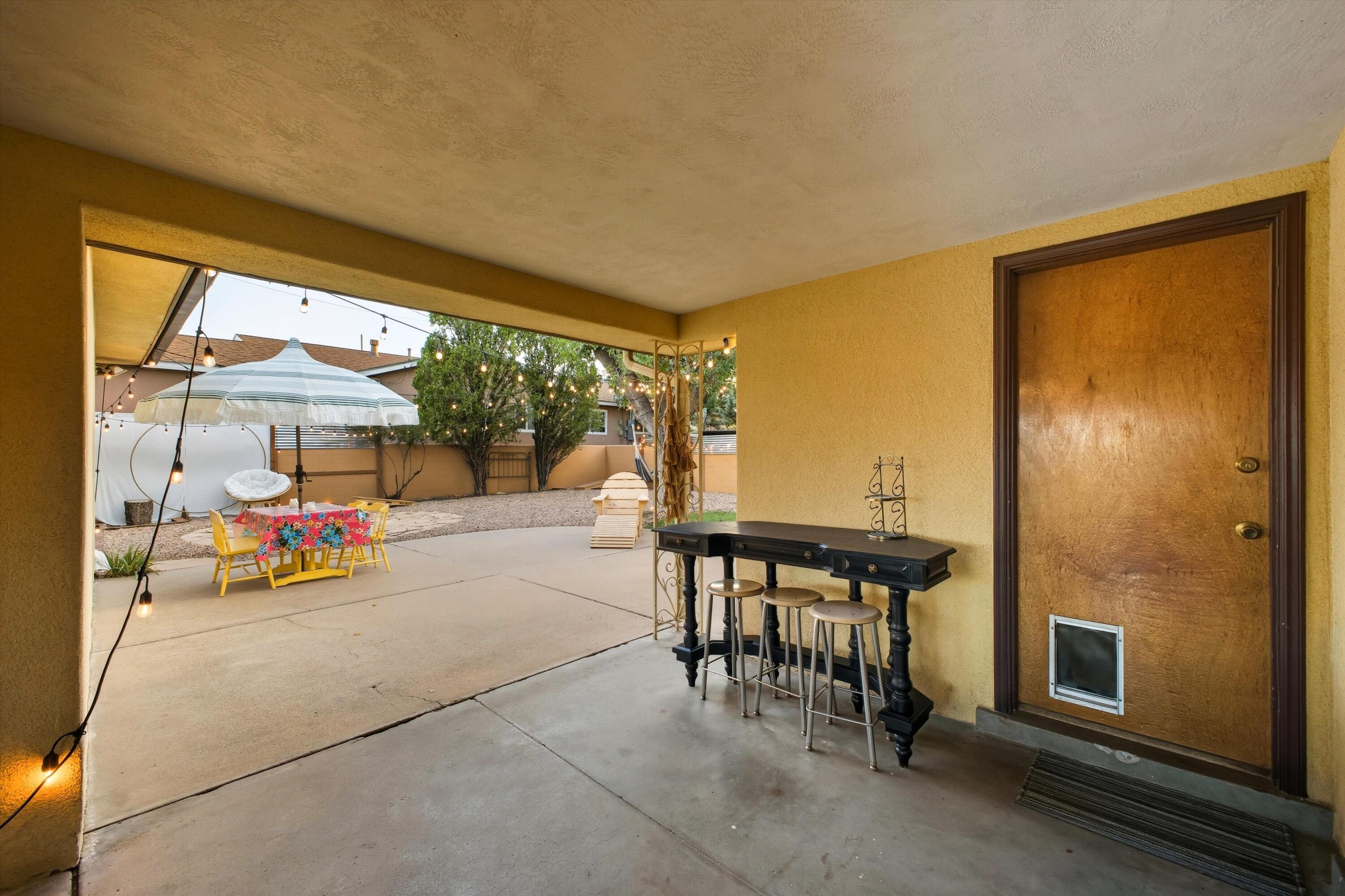 5152 CONSTITUTION Avenue NE