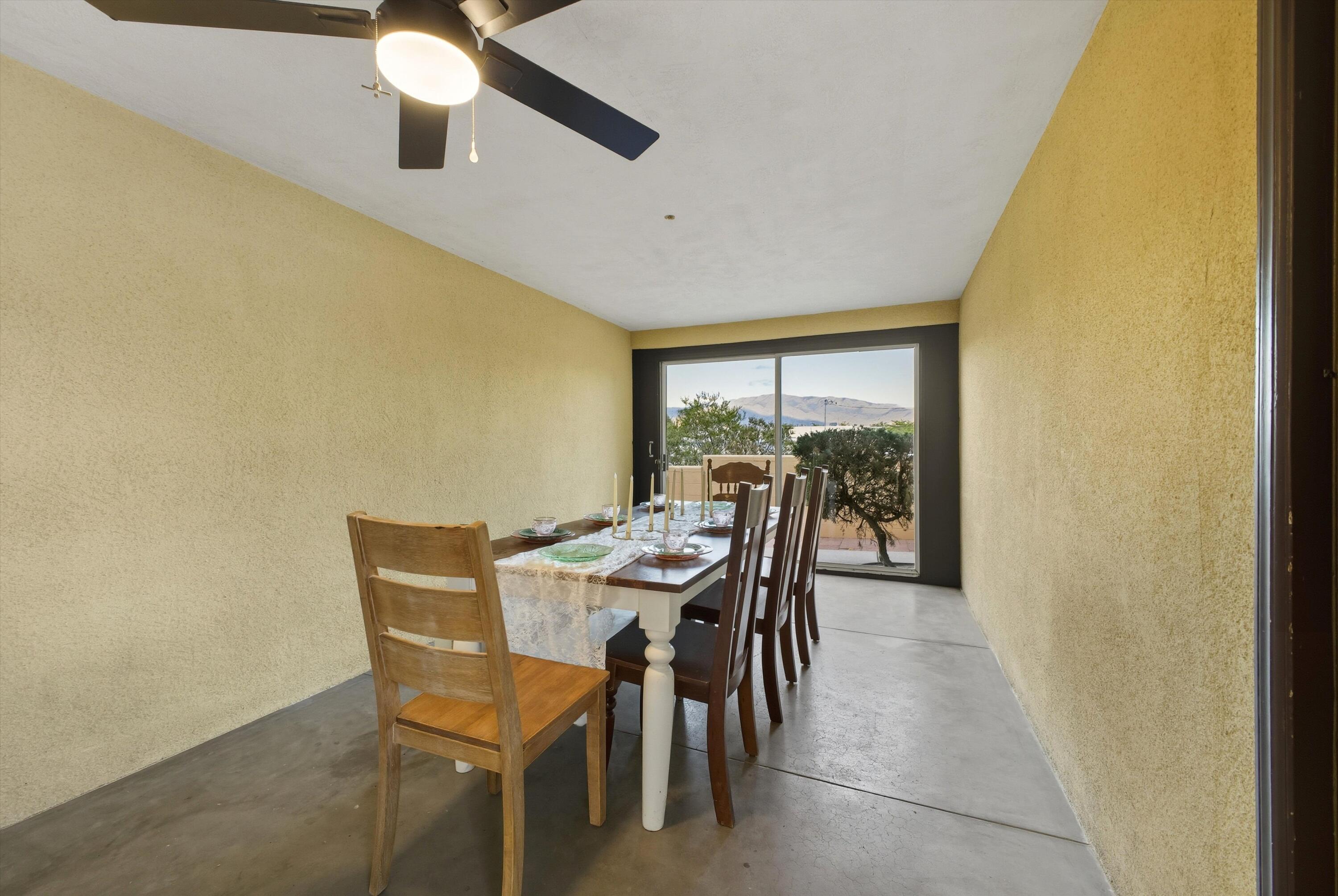 5152 CONSTITUTION Avenue NE