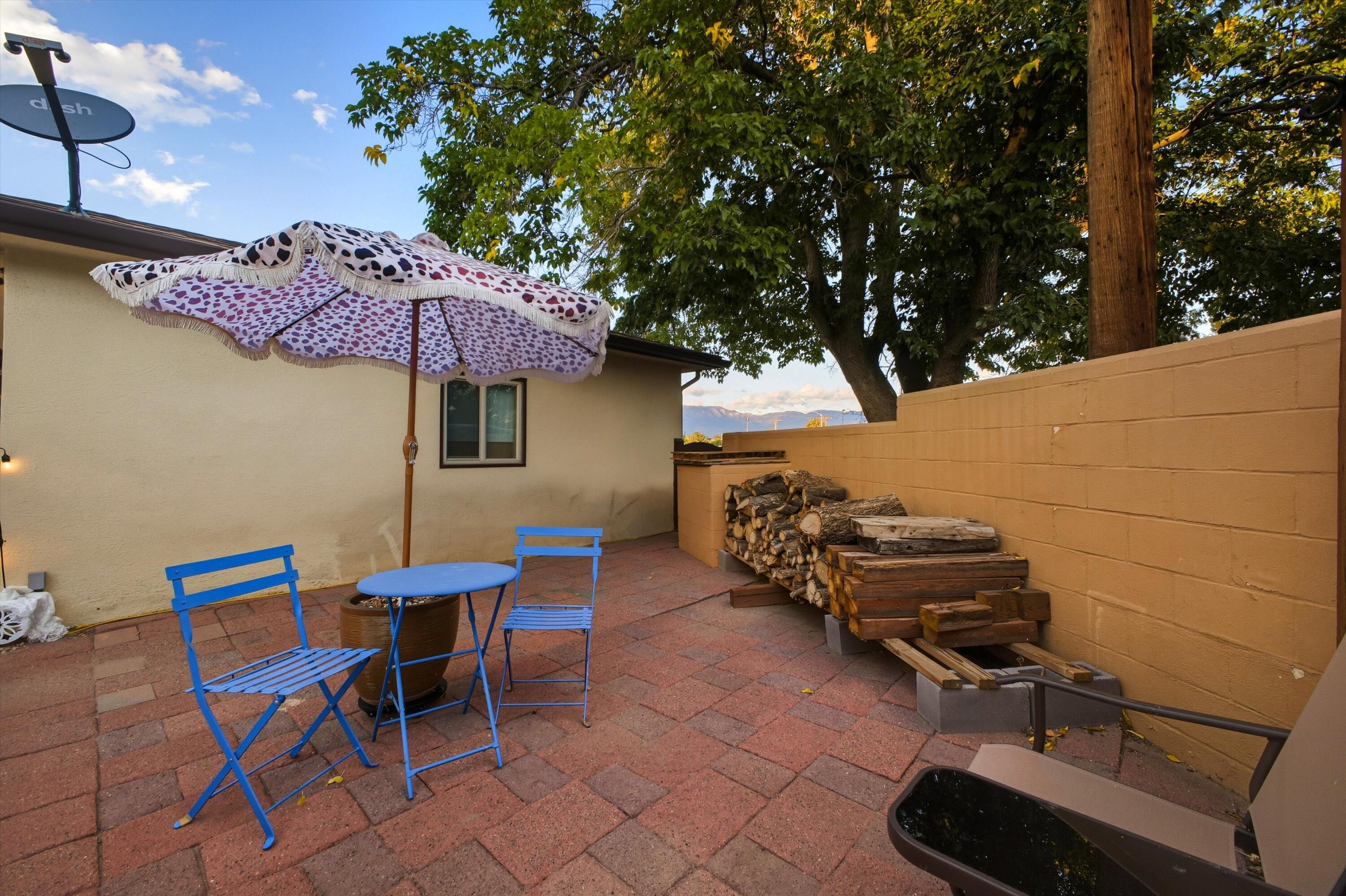 5152 CONSTITUTION Avenue NE