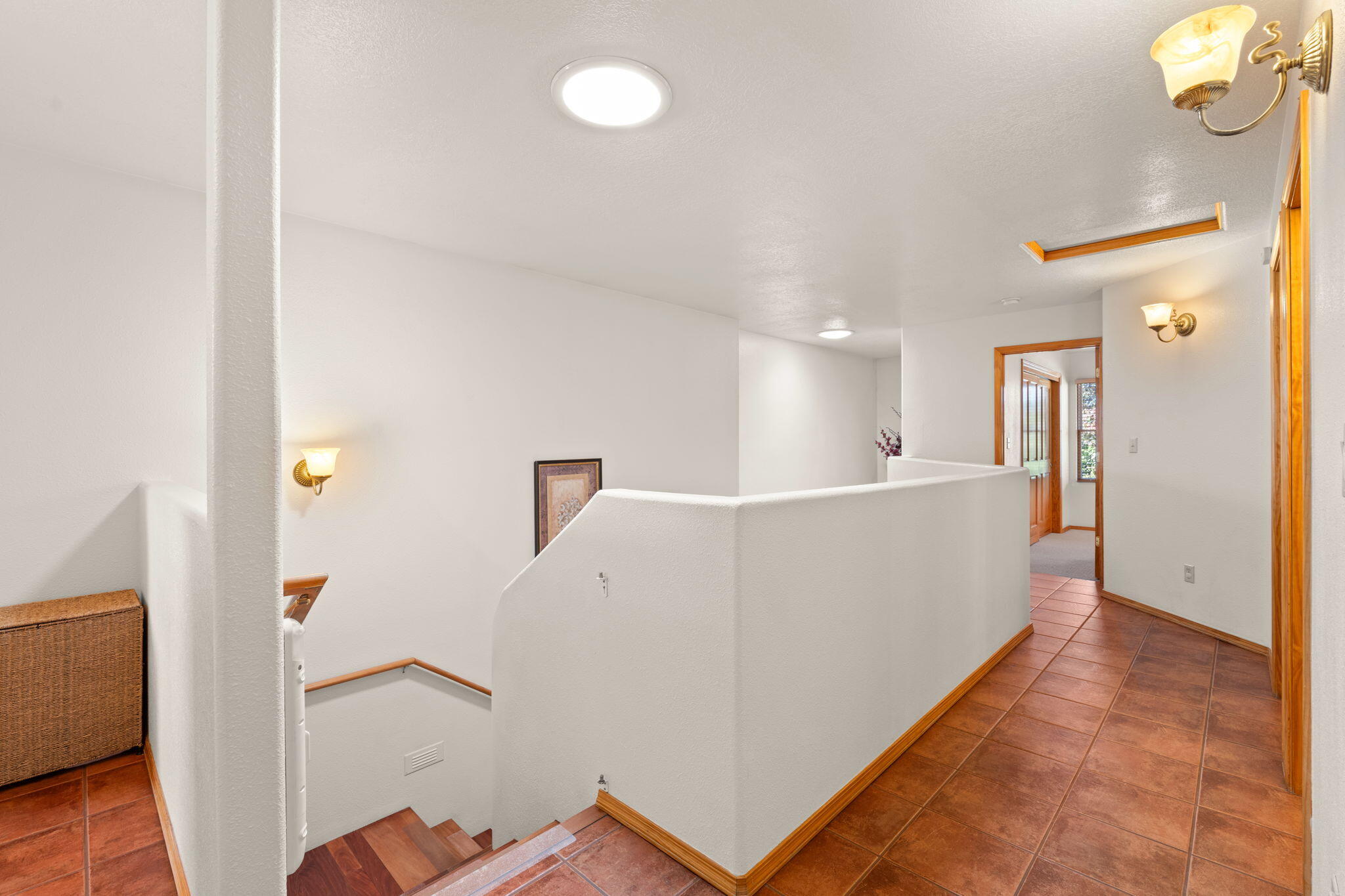 9244 Bluewood Lane NE