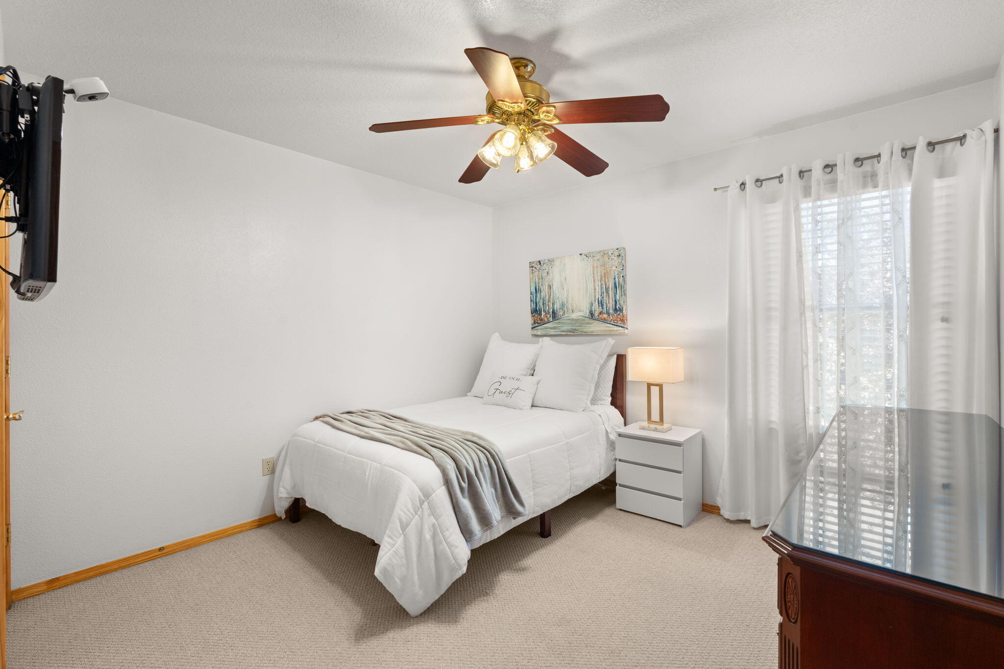 9244 Bluewood Lane NE