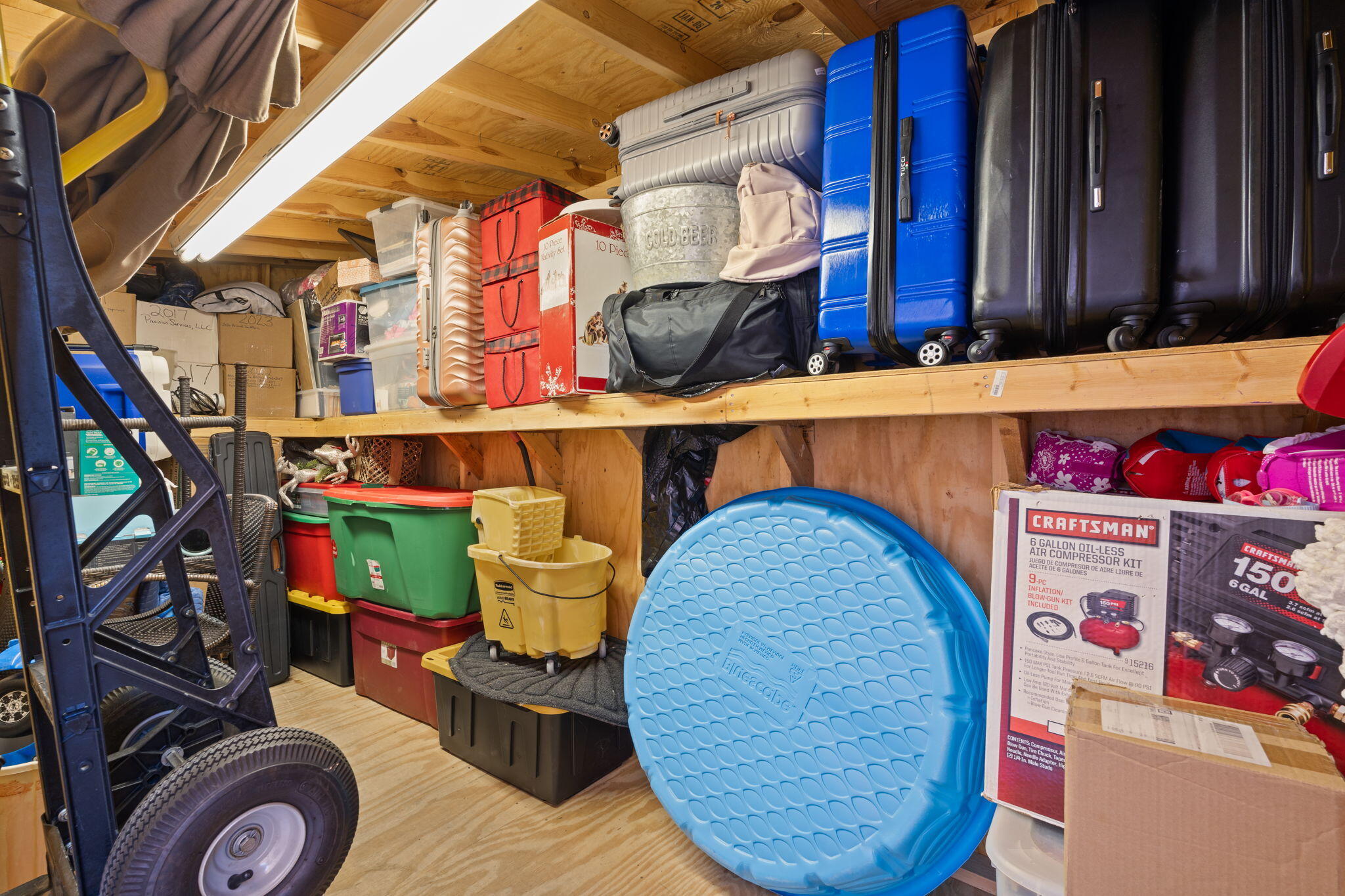 9244 Bluewood Lane NE