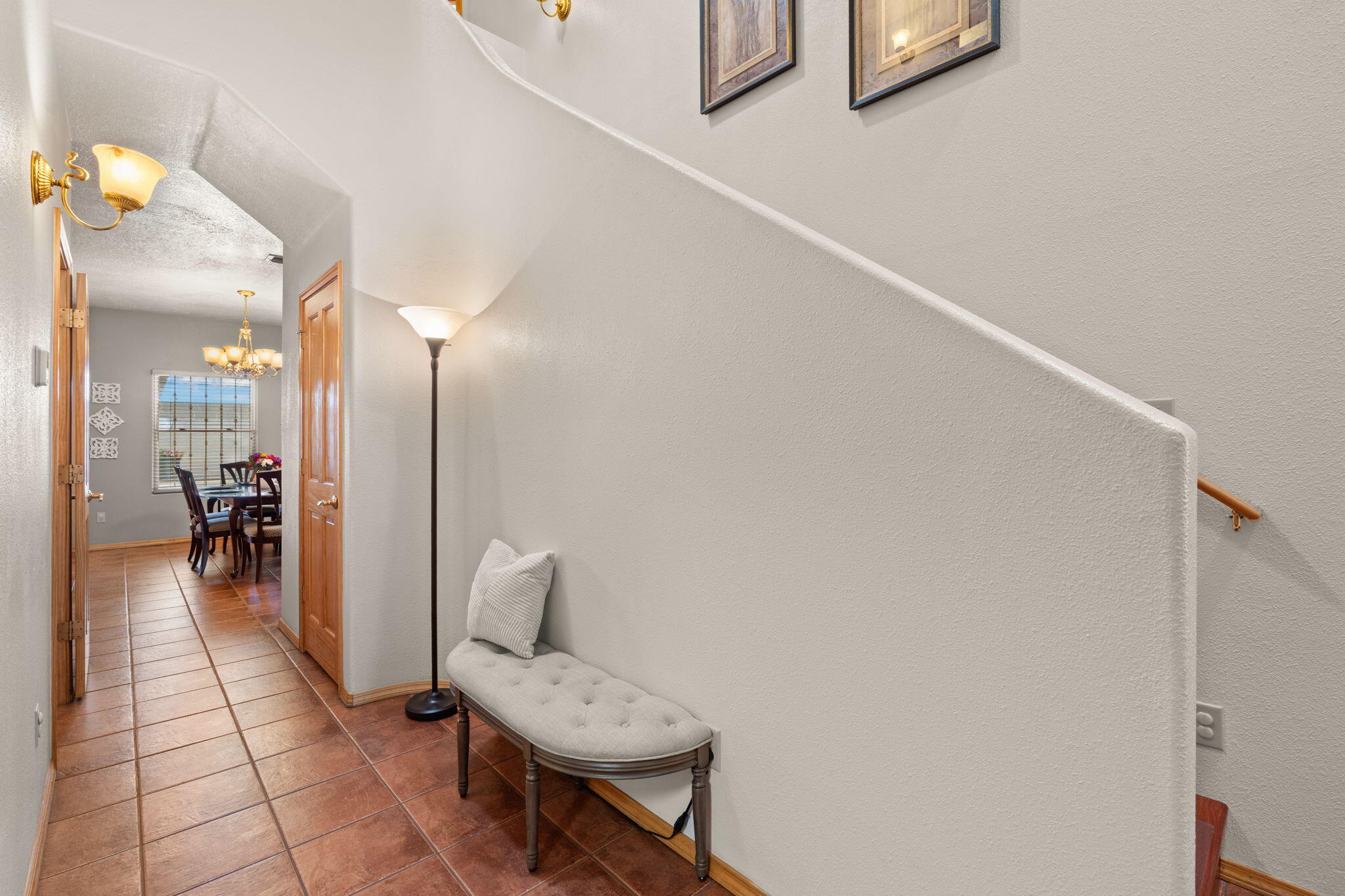 9244 Bluewood Lane NE