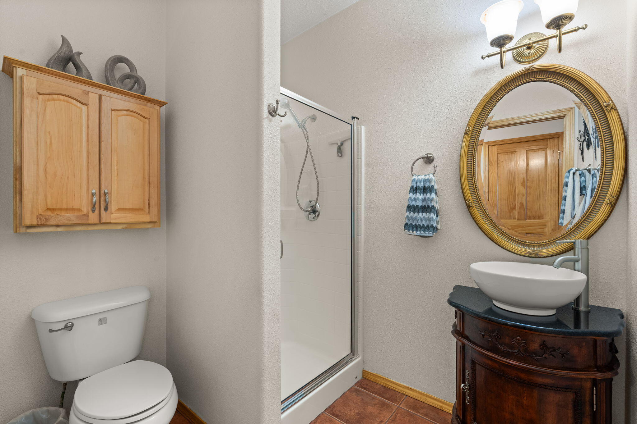 9244 Bluewood Lane NE