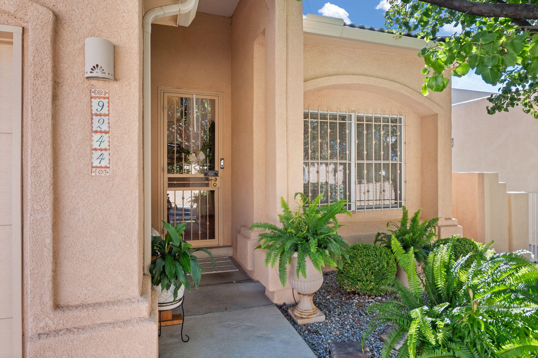 9244 Bluewood Lane NE