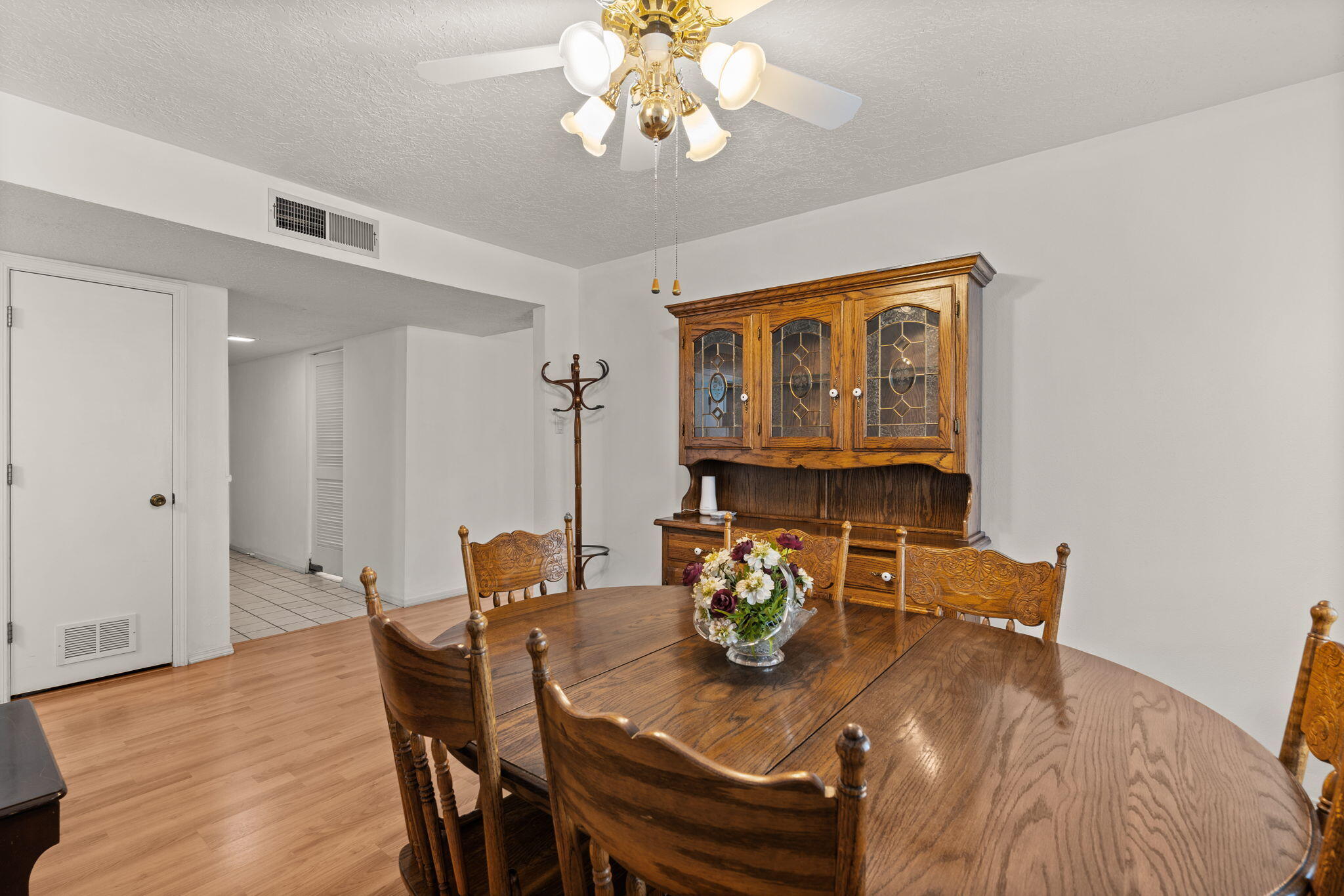 1304 HIAWATHA Drive NE