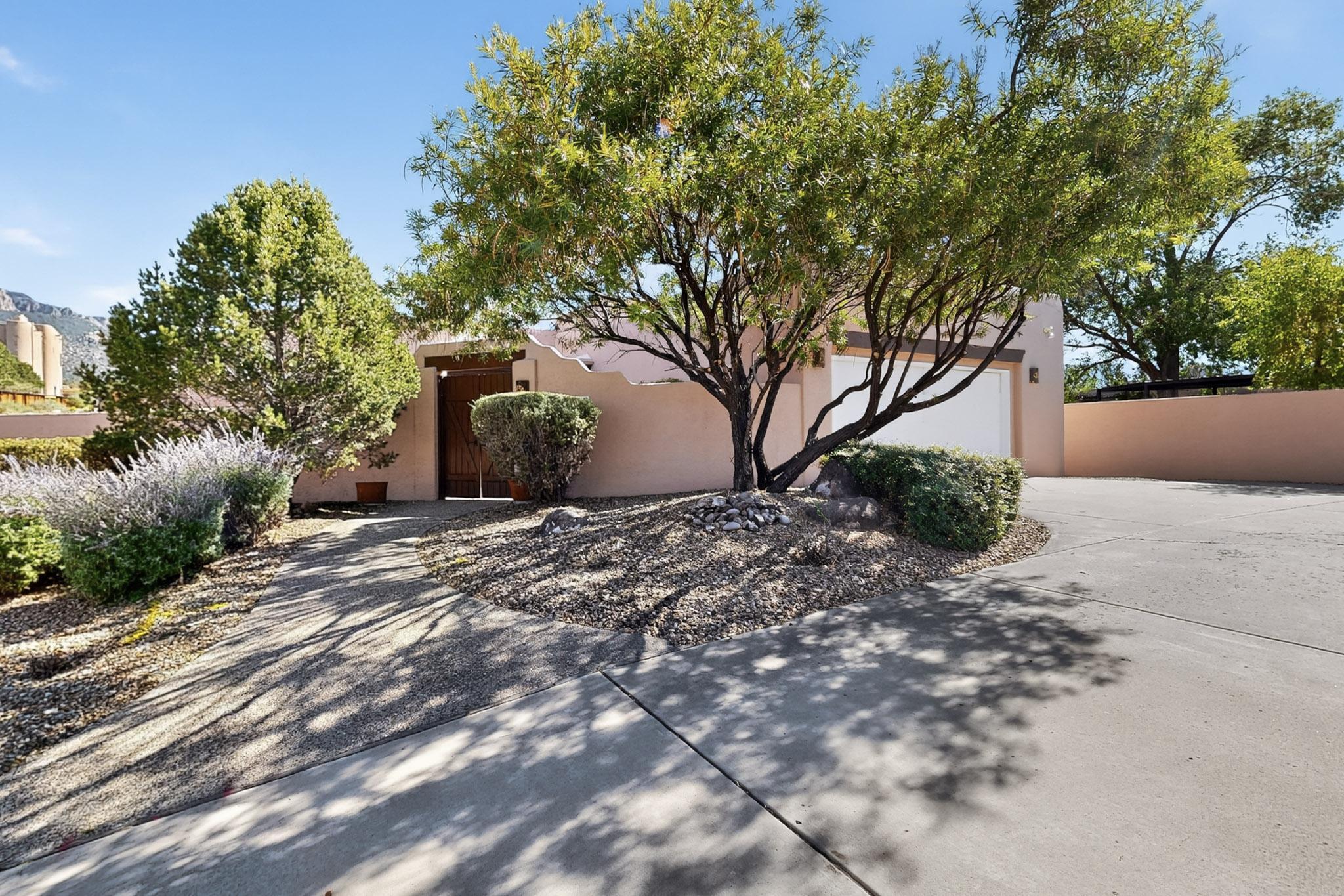 8237 Raintree Drive NE