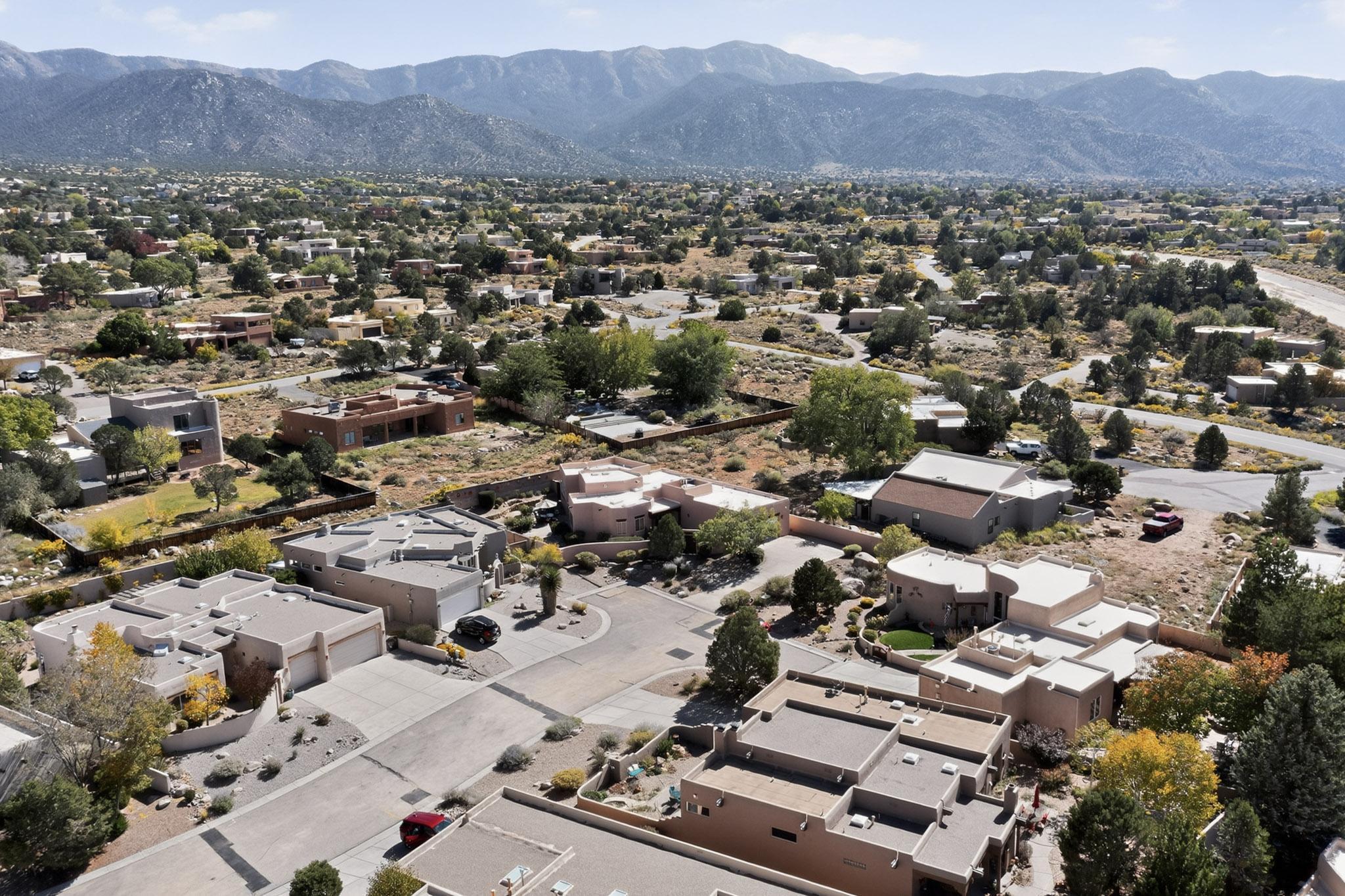 8237 Raintree Drive NE