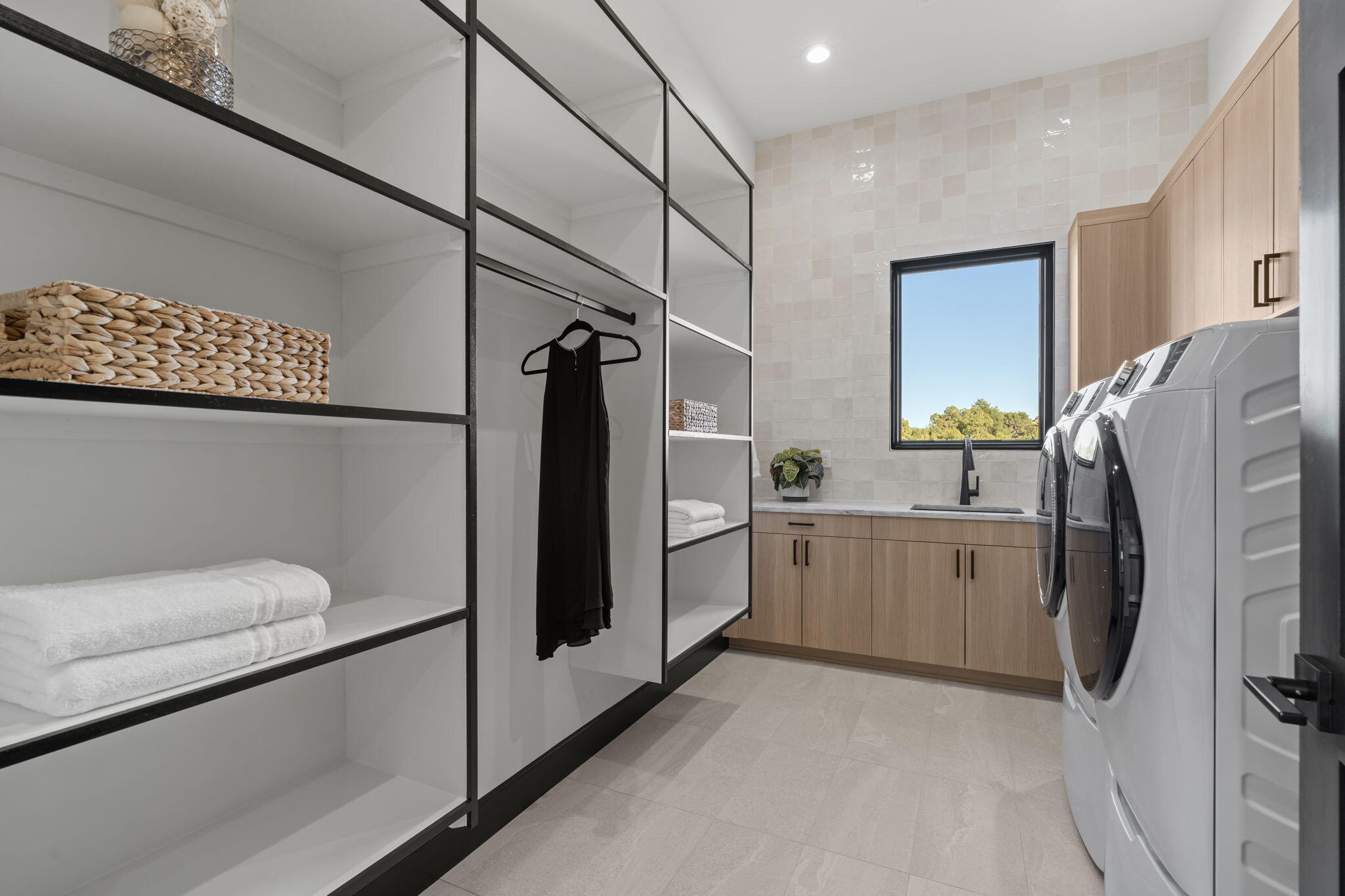 19 Summer Storm Circle