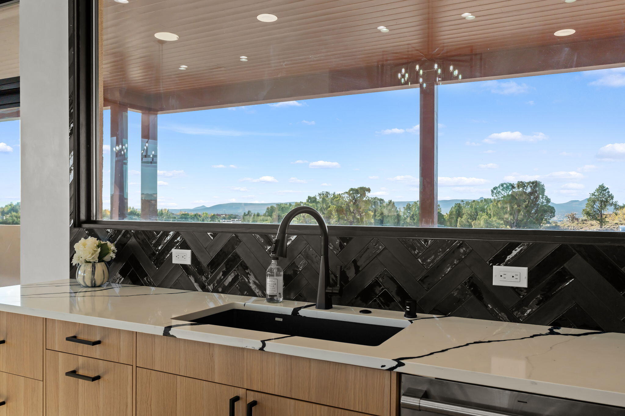 19 Summer Storm Circle