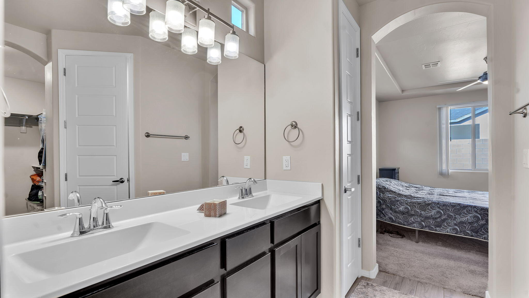 2333 Melon Ridge Loop NE