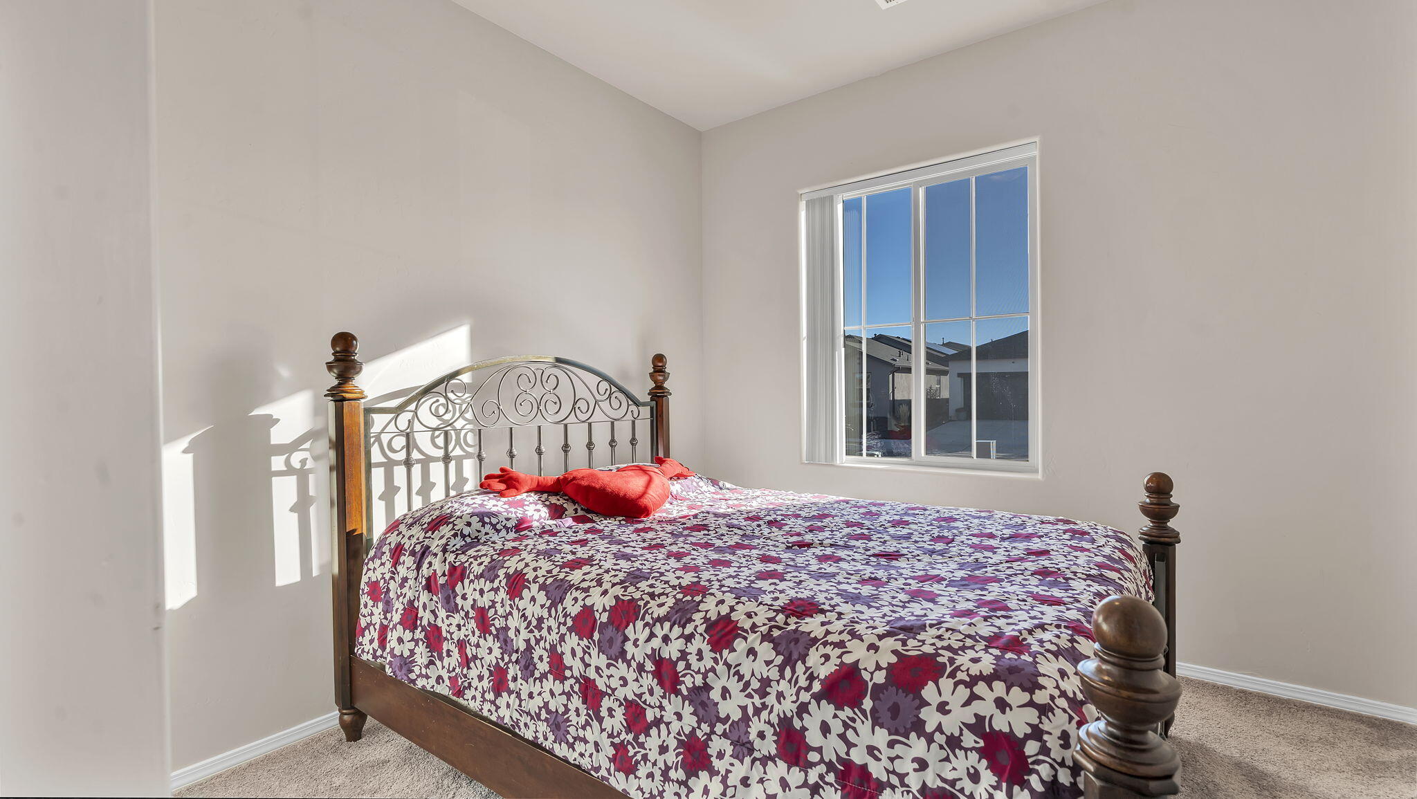 2333 Melon Ridge Loop NE