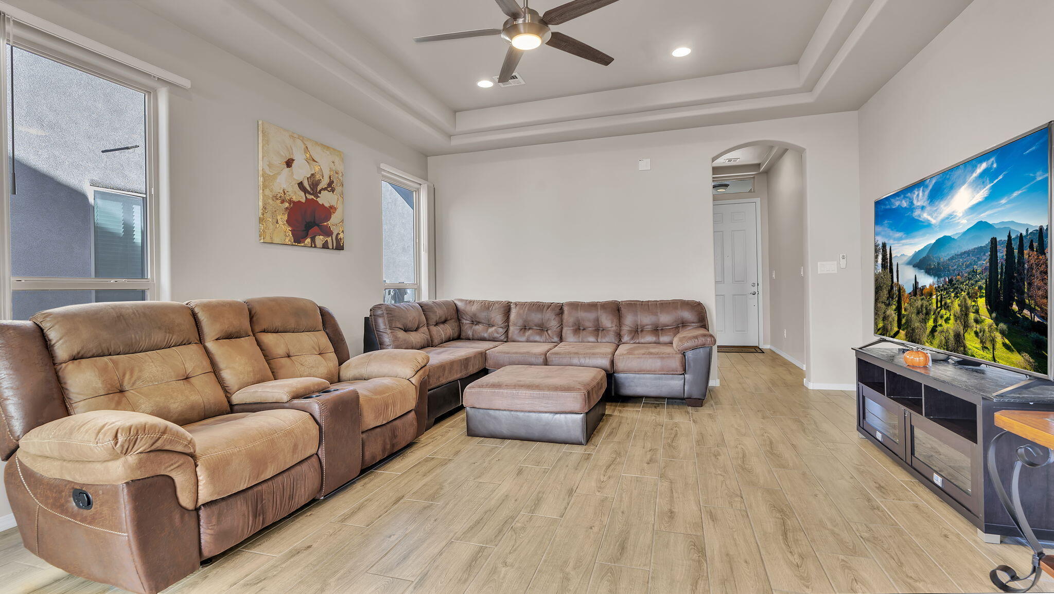 2333 Melon Ridge Loop NE