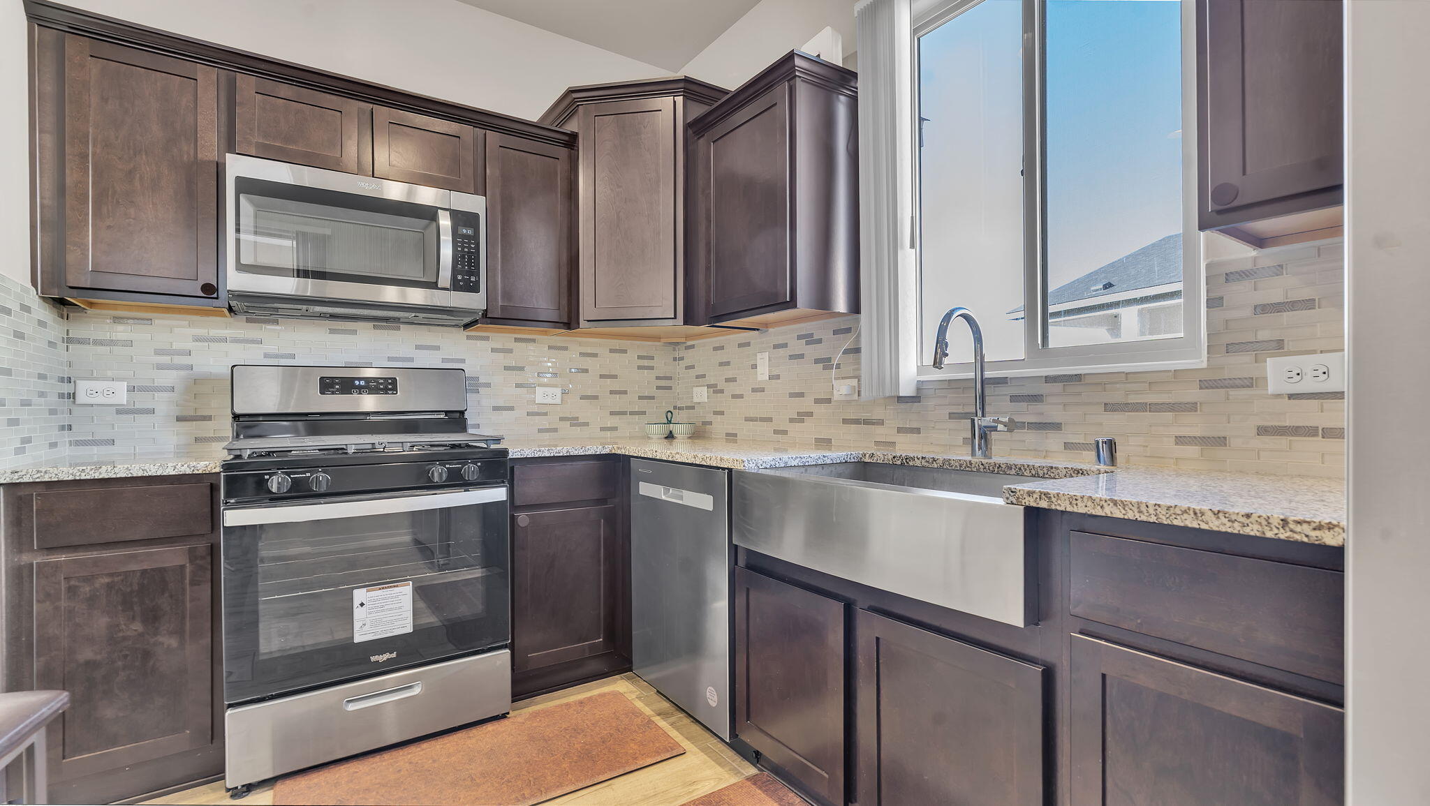 2333 Melon Ridge Loop NE