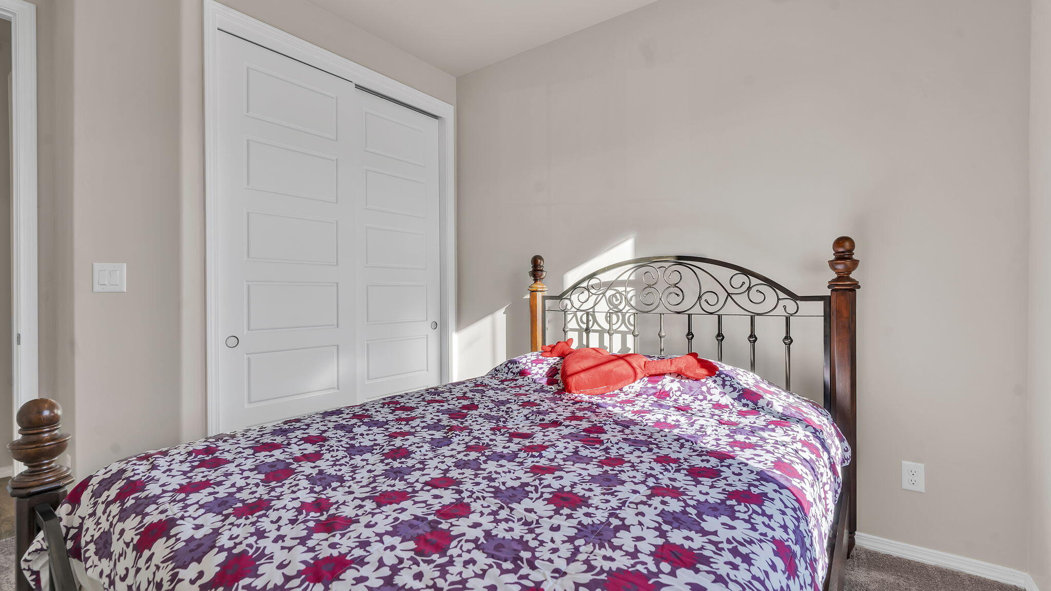 2333 Melon Ridge Loop NE