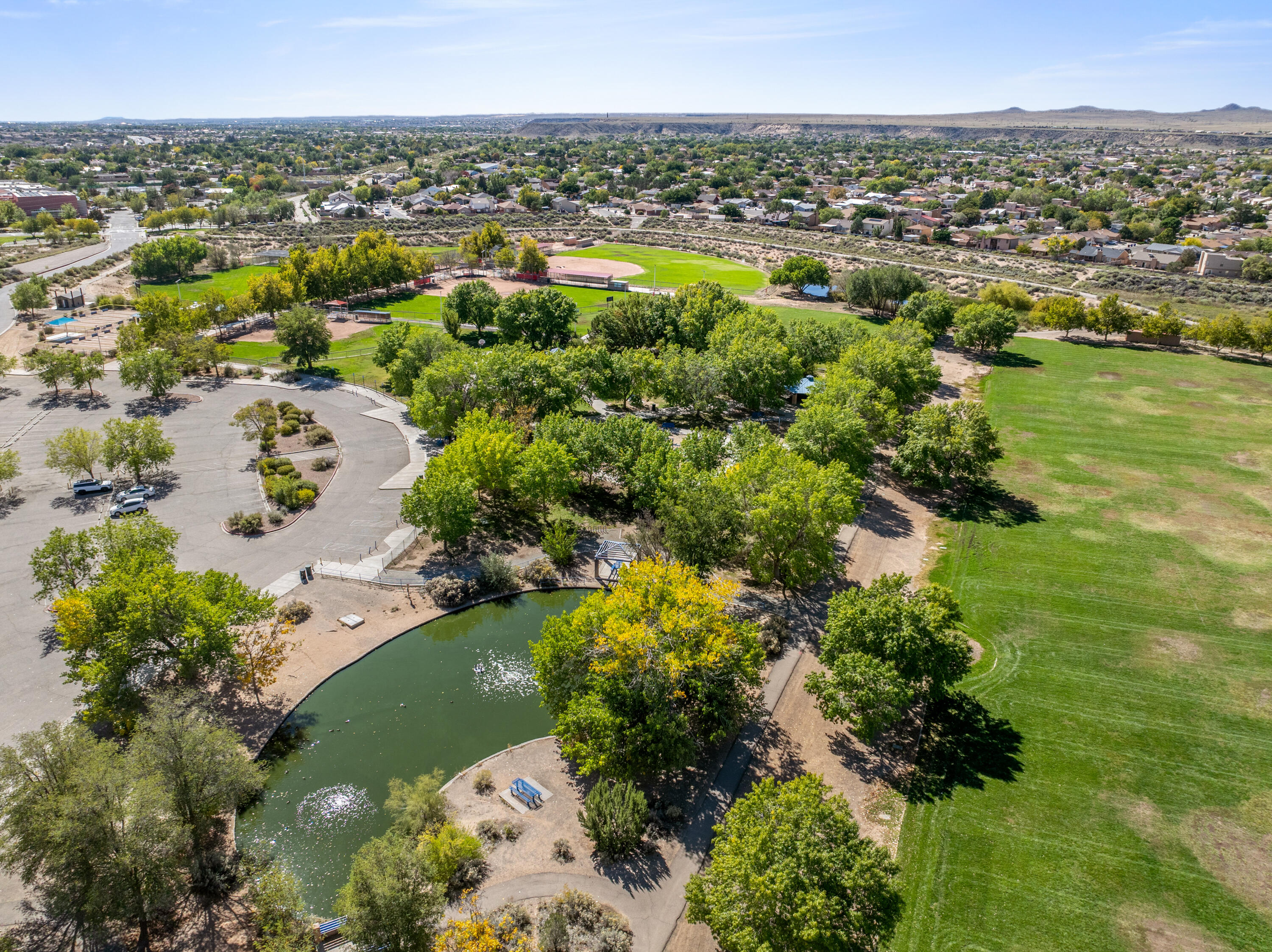 6921 El Cajon Court NW