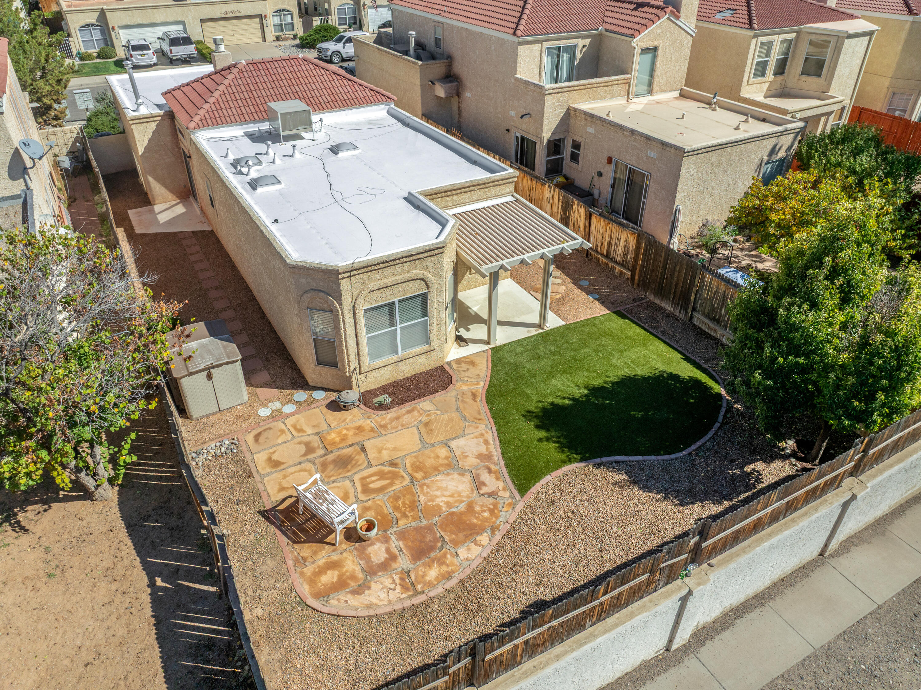 6921 El Cajon Court NW