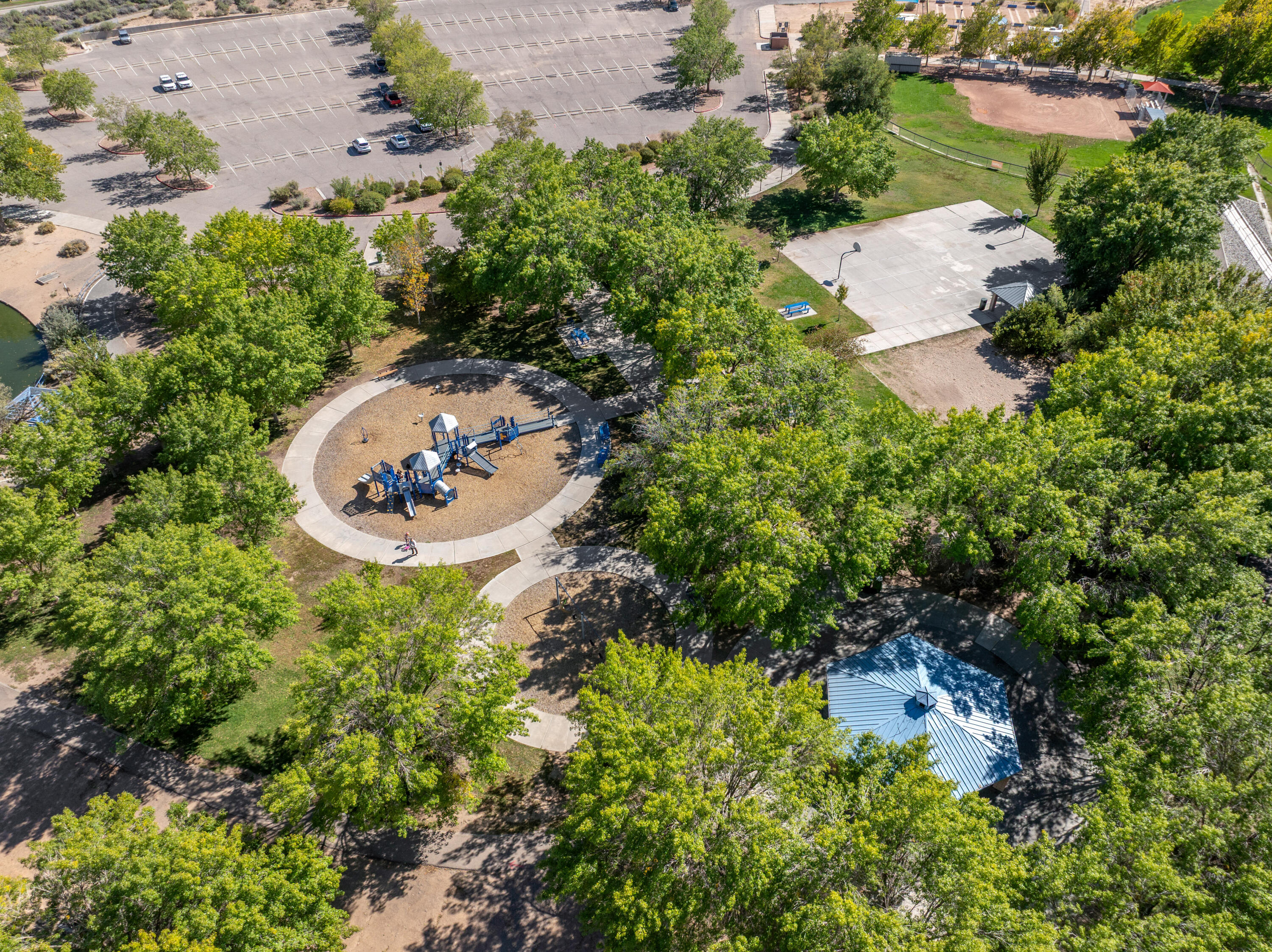 6921 El Cajon Court NW