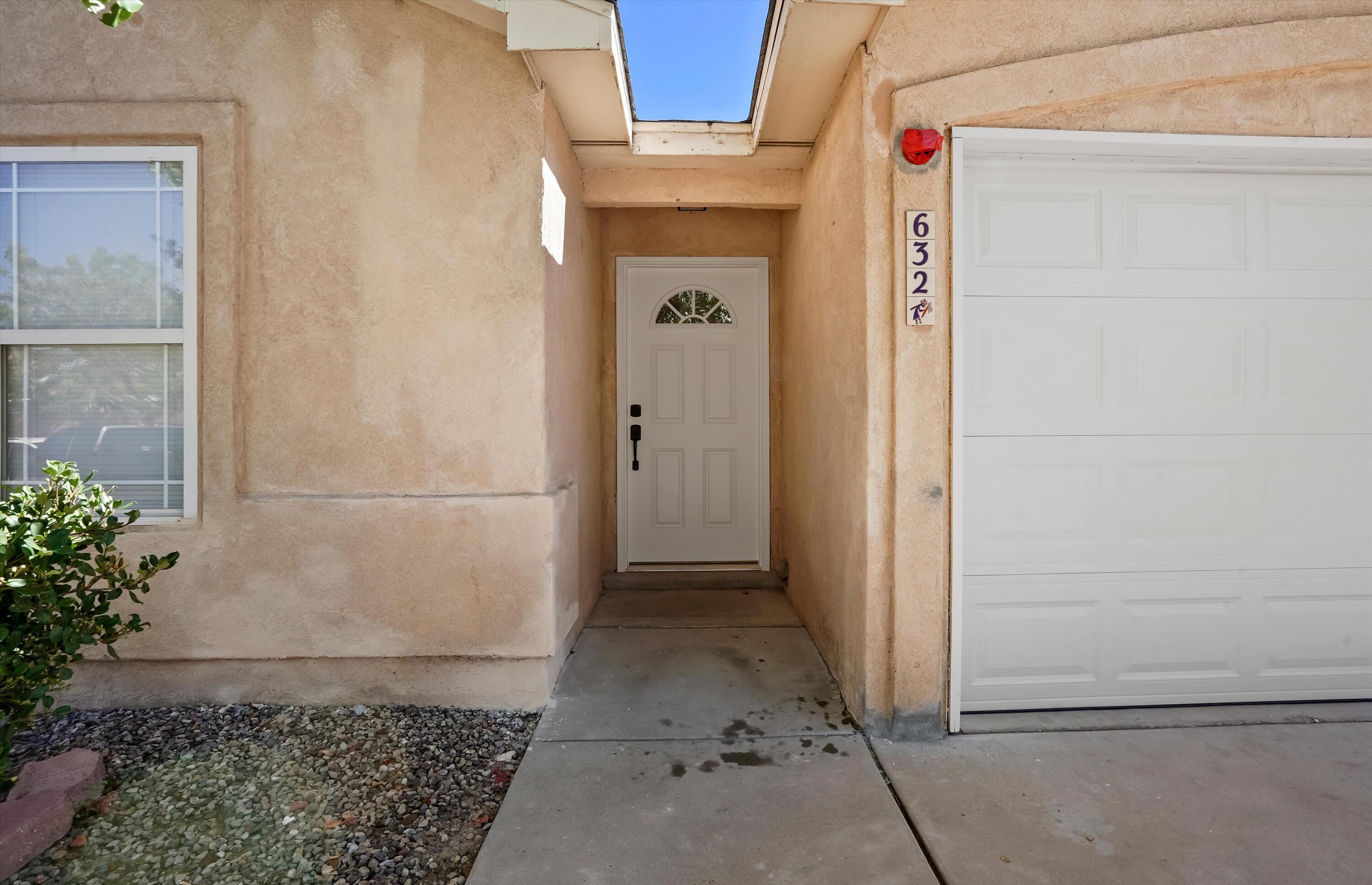 632 Escavada Street SW