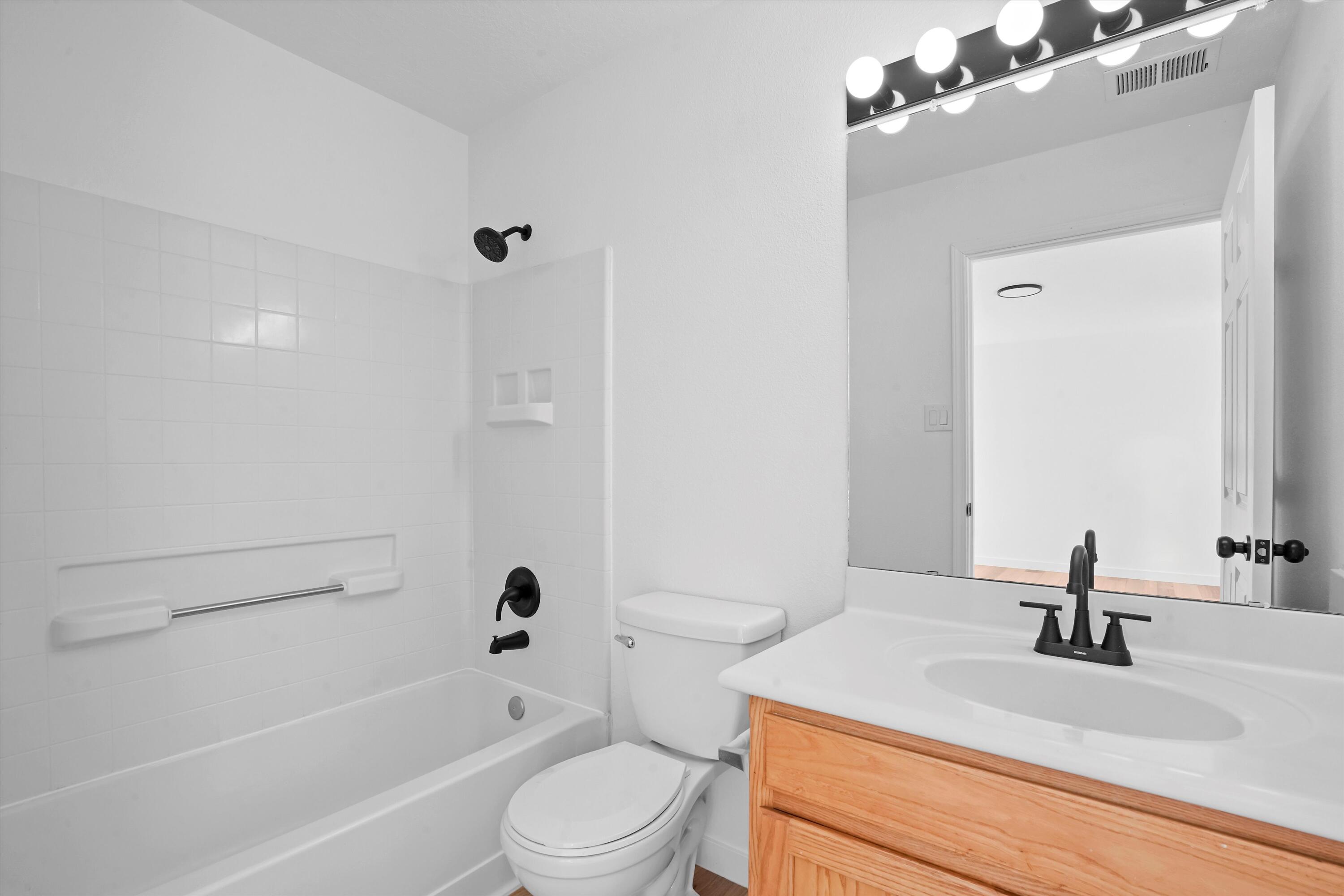 632 Escavada Street SW