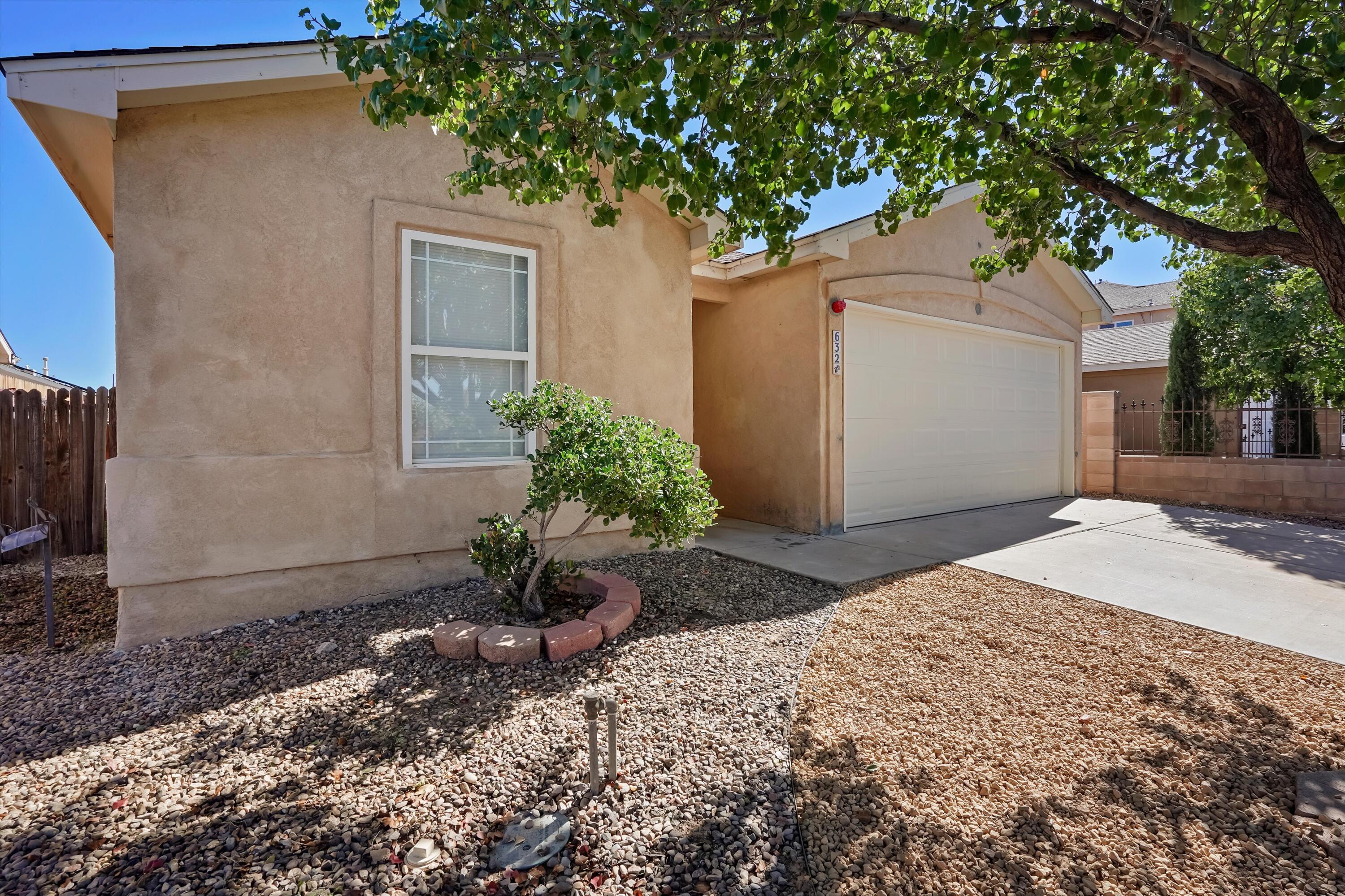 632 Escavada Street SW