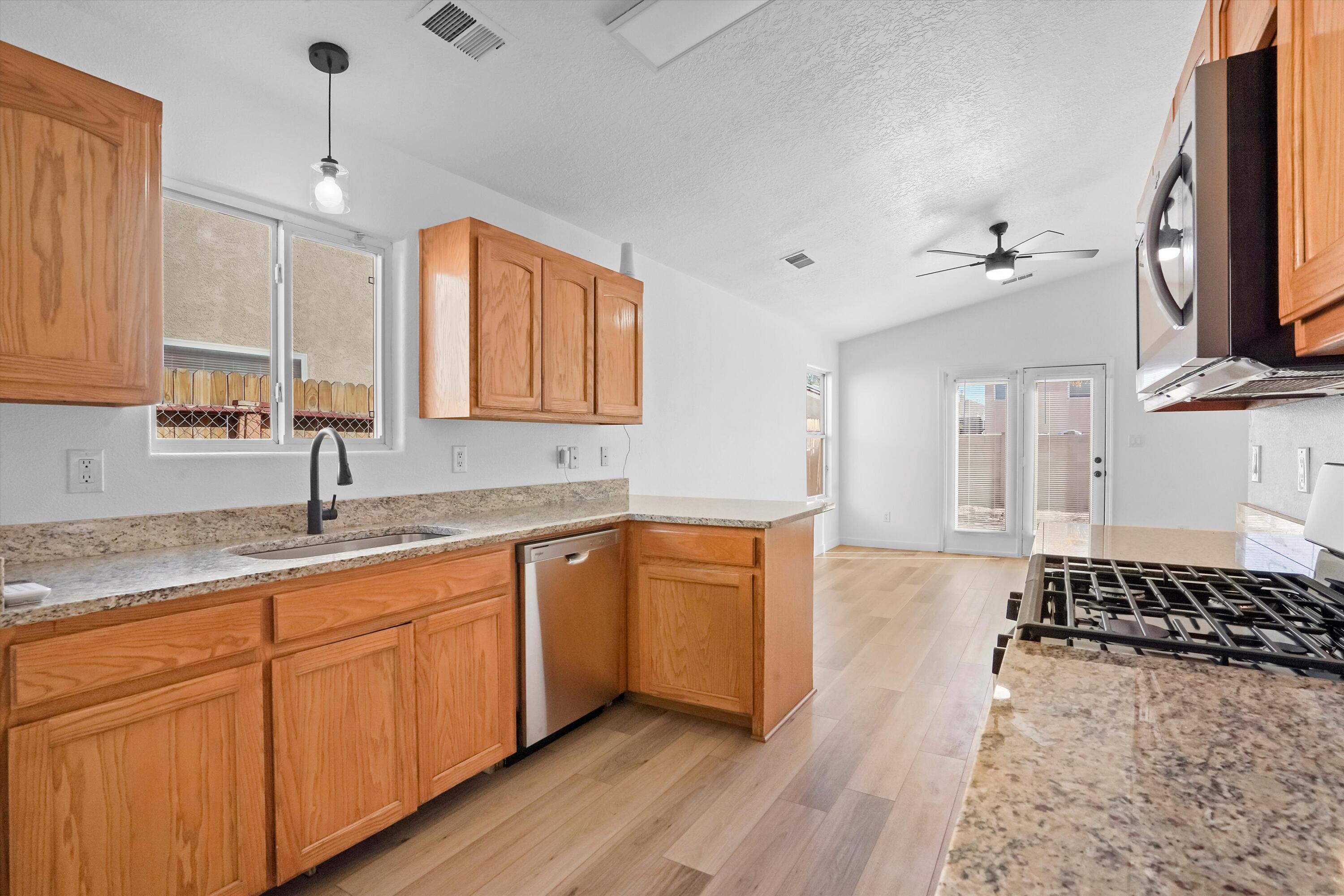 632 Escavada Street SW