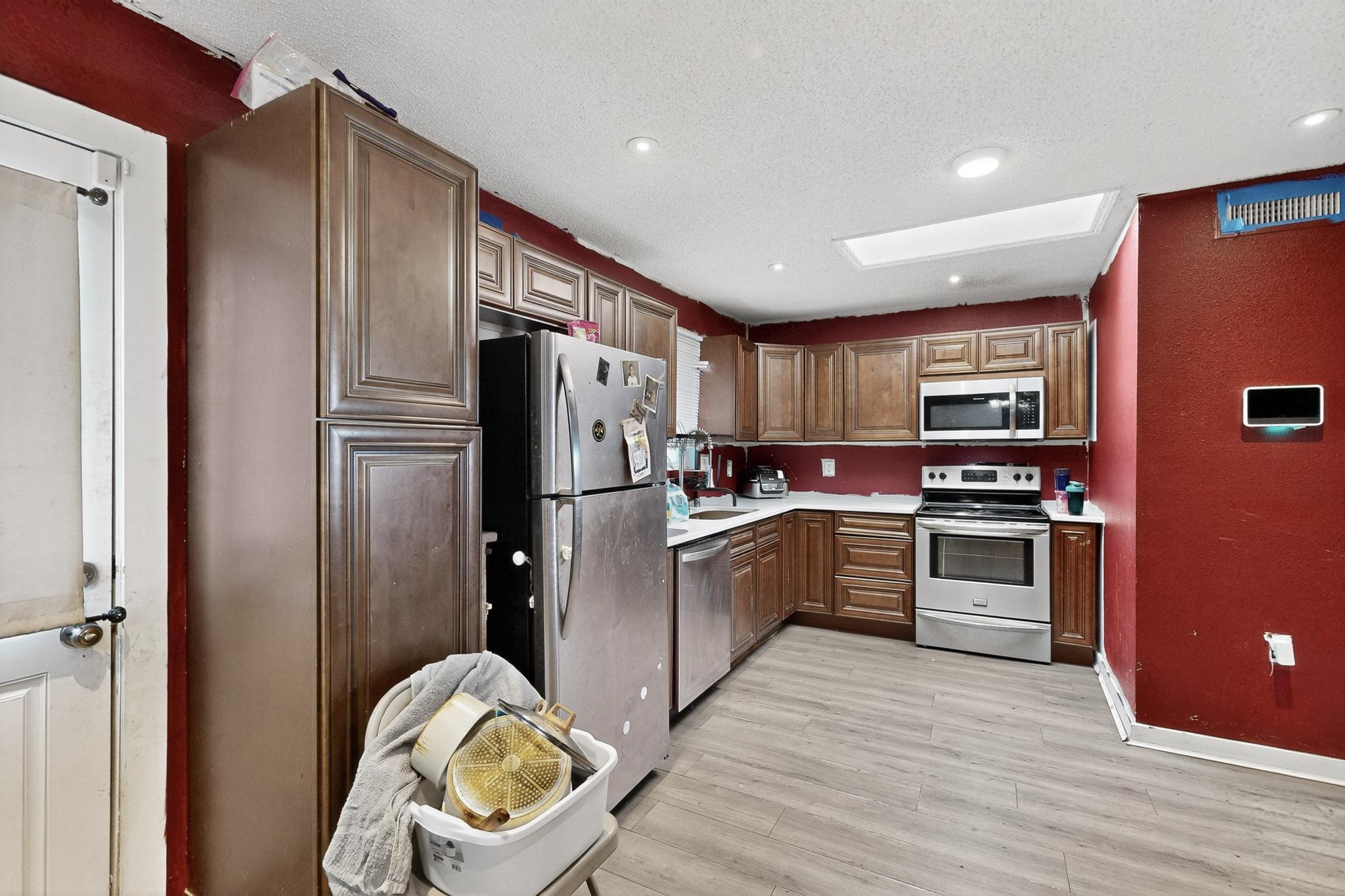 9716 Indian School Road NE