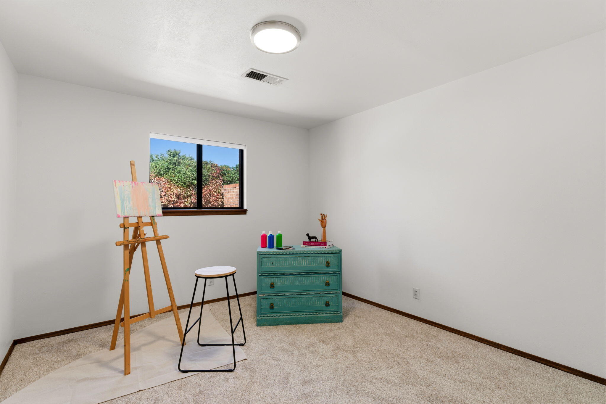 4013 Glen Canyon Court NE