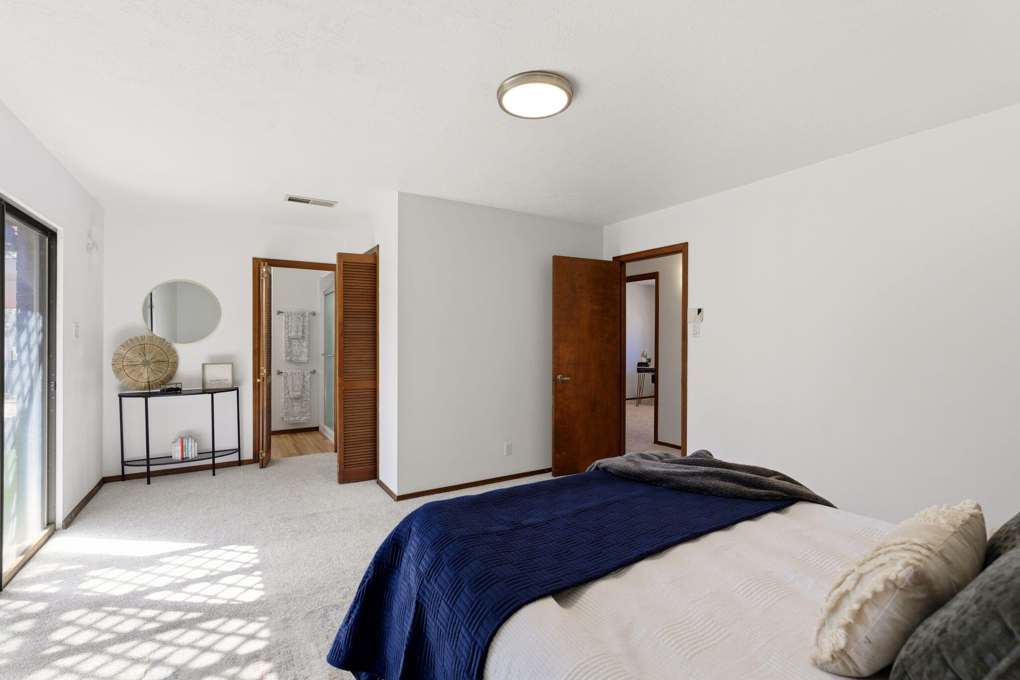 4013 Glen Canyon Court NE