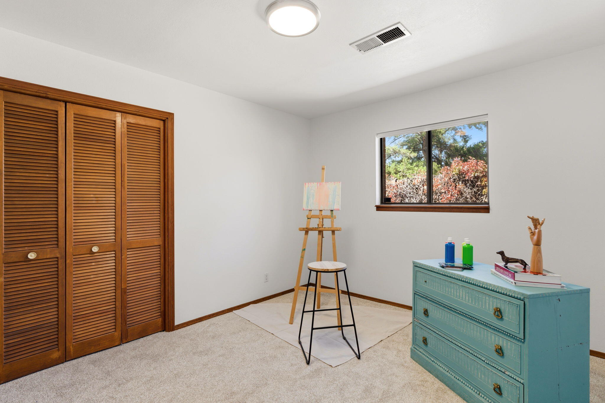 4013 Glen Canyon Court NE