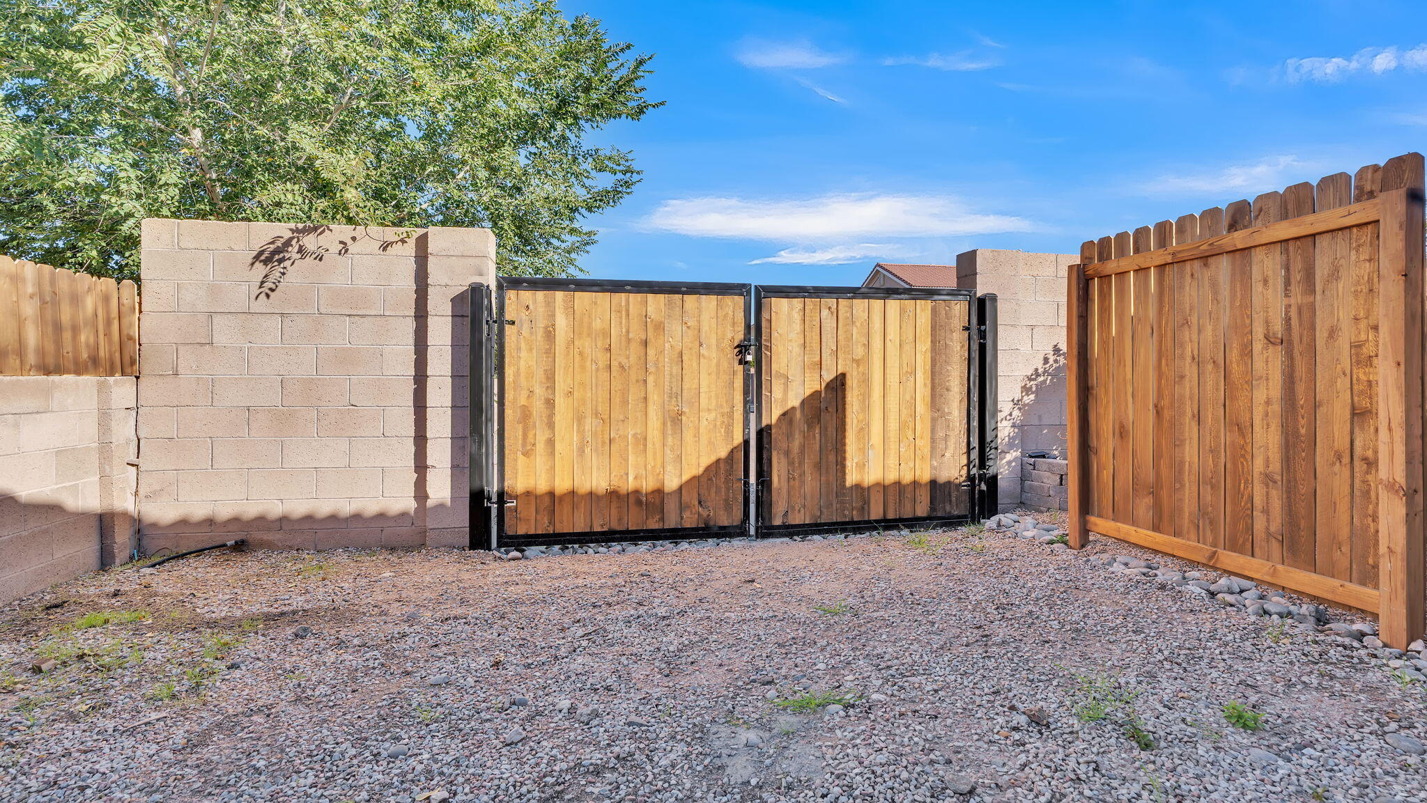 8423 San Tesoro Street NE