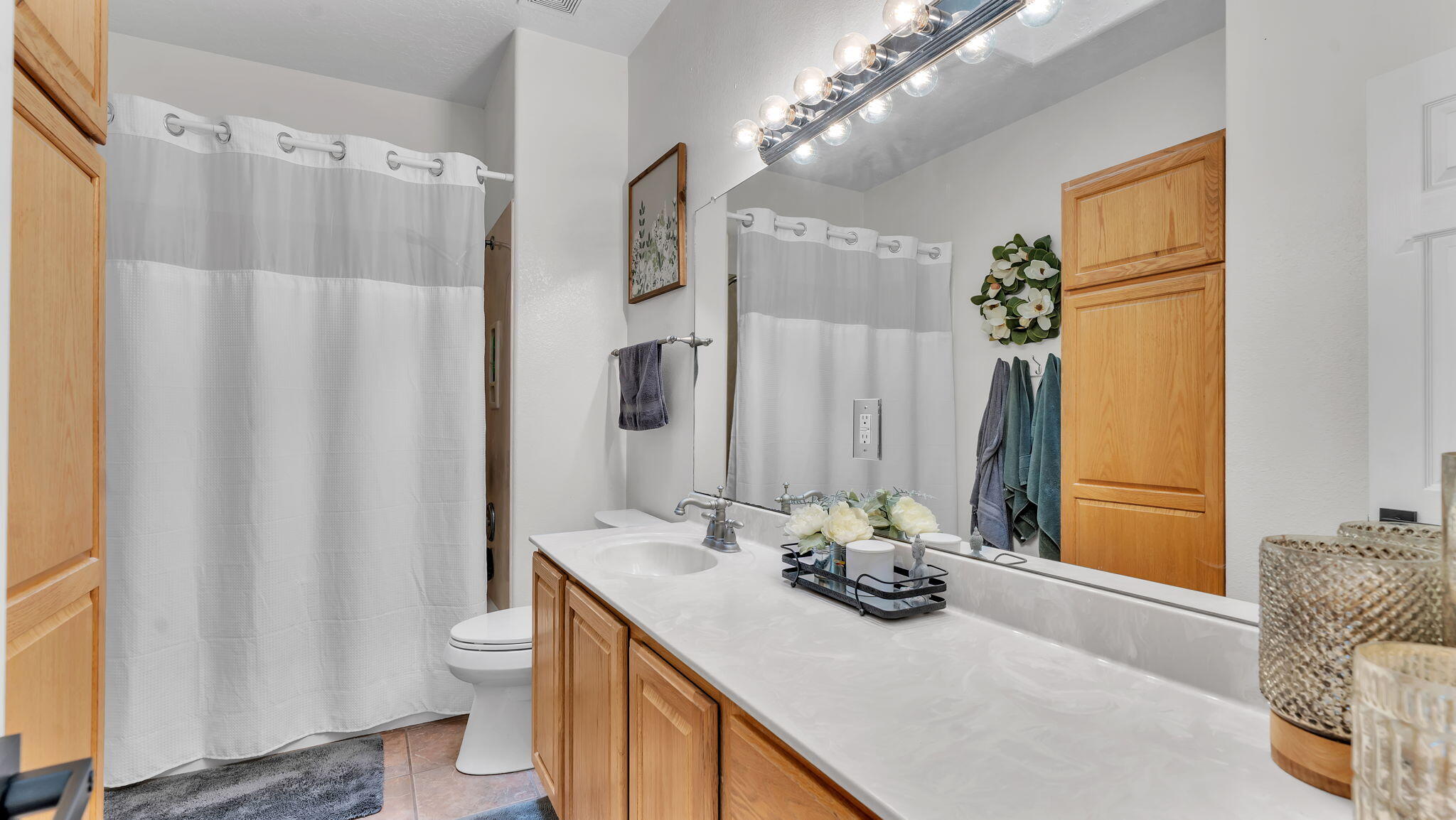 8423 San Tesoro Street NE