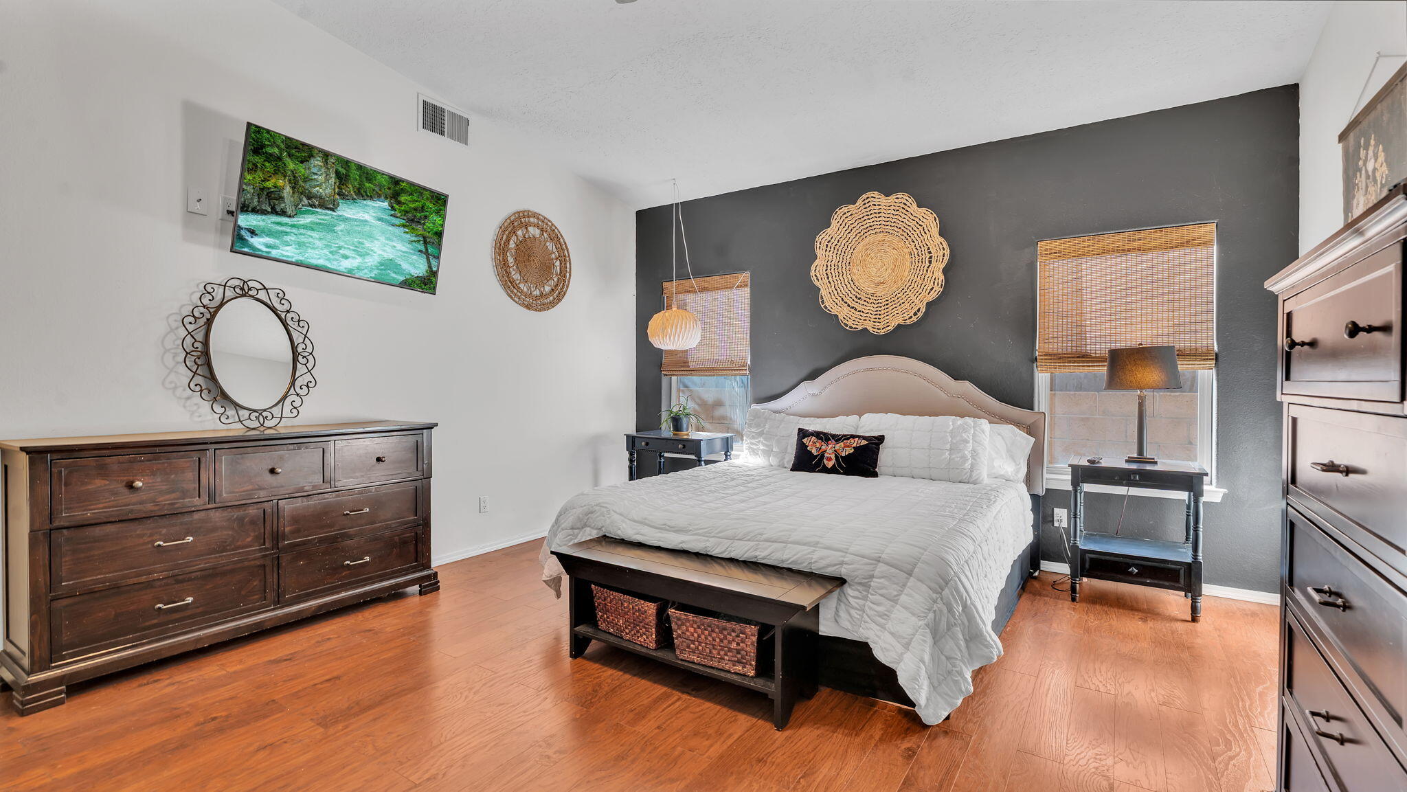 8423 San Tesoro Street NE