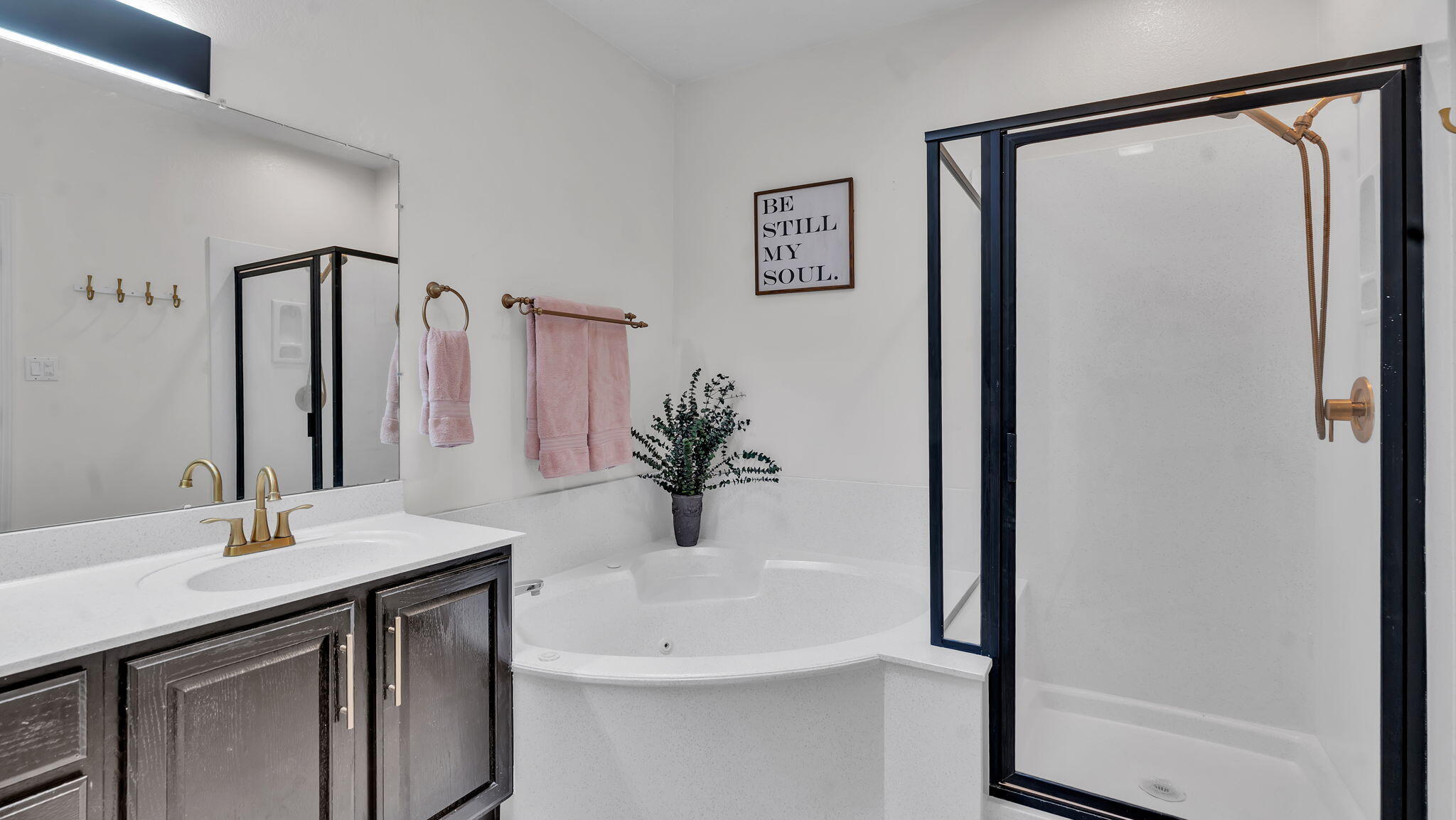 8423 San Tesoro Street NE