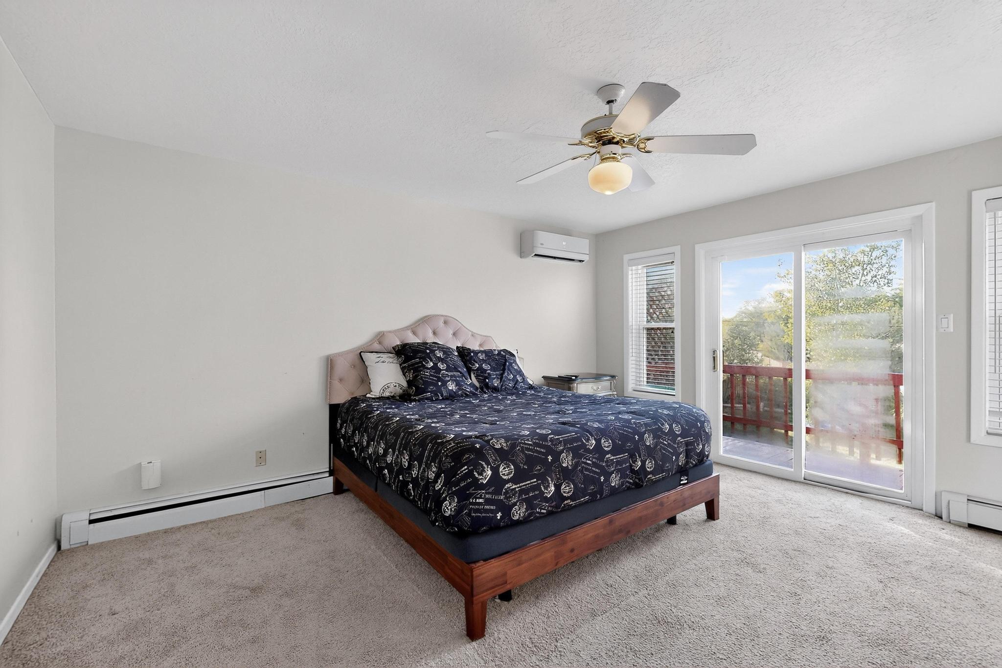 2518 THOMPSON Loop NW