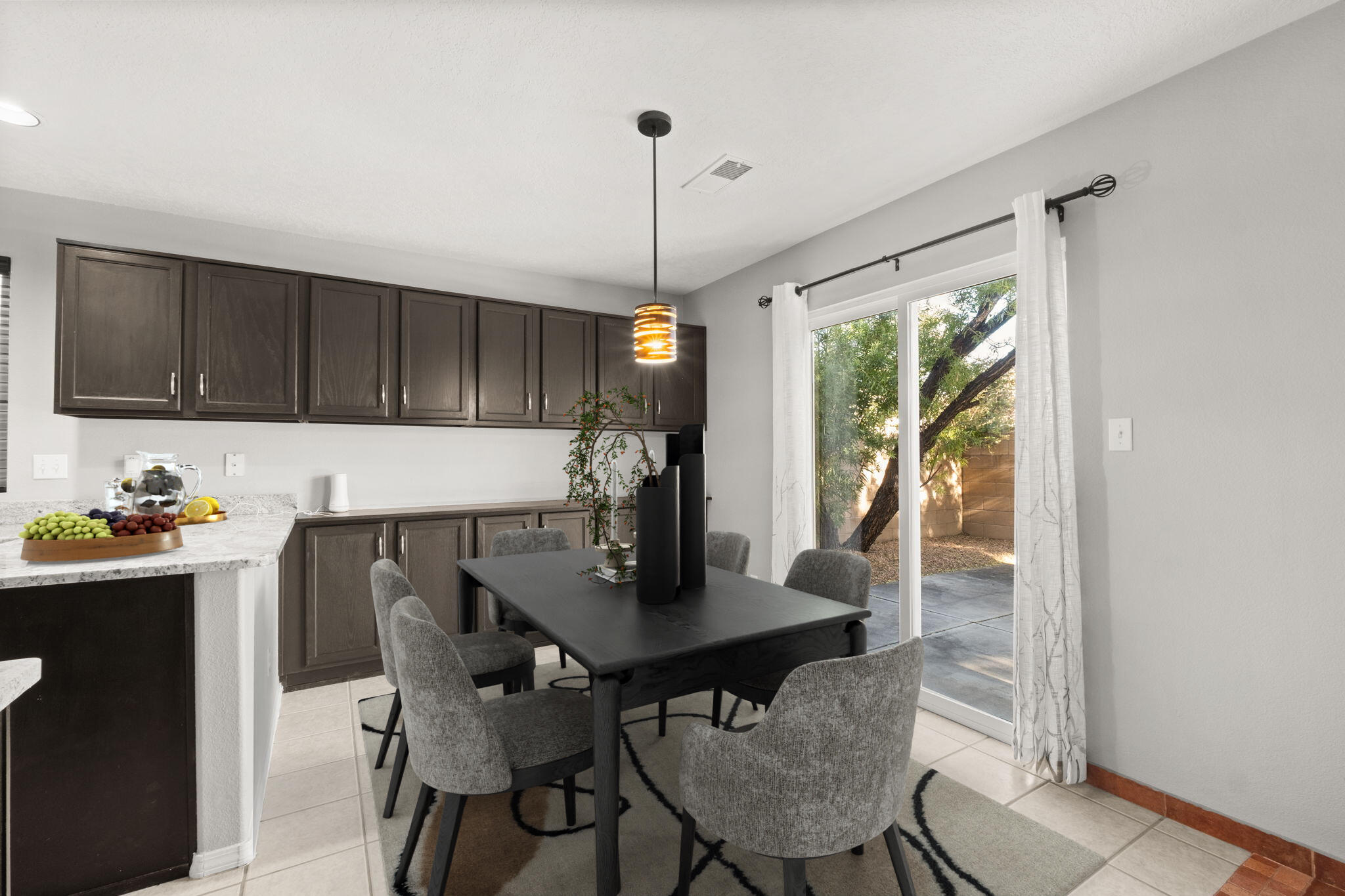 1405 Villa Candela NE