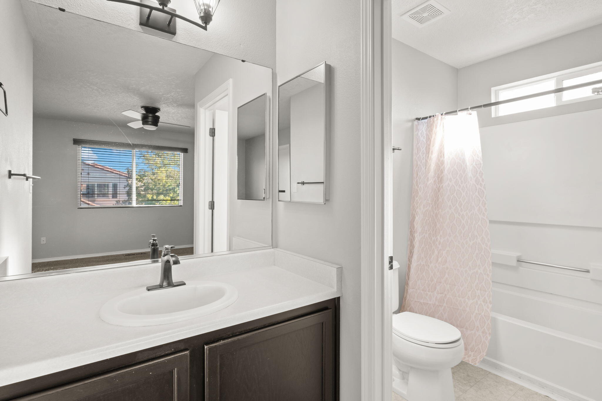 1405 Villa Candela NE