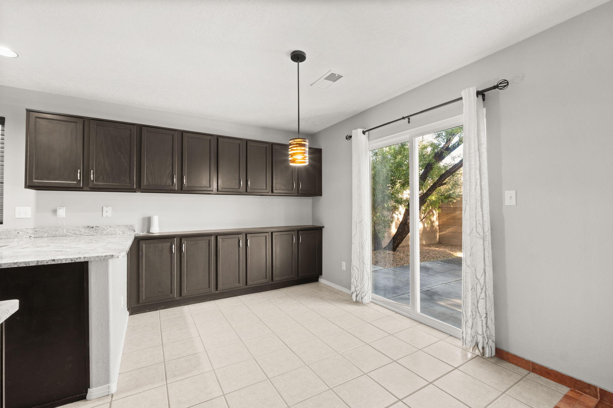 1405 Villa Candela NE