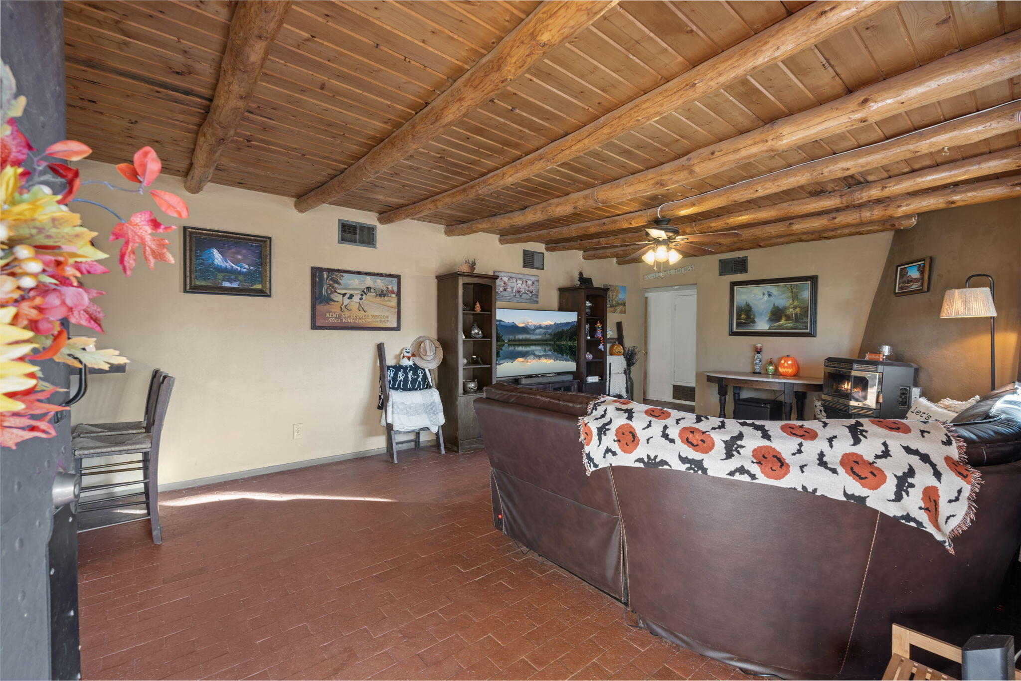 66 Camino Alto